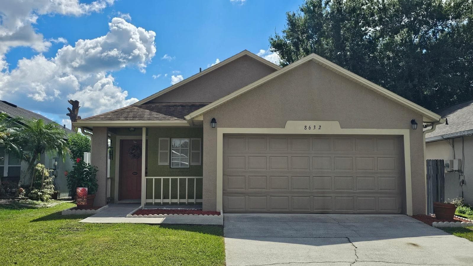 Front Exterior View - 8632 FOLEY DR, ORLANDO