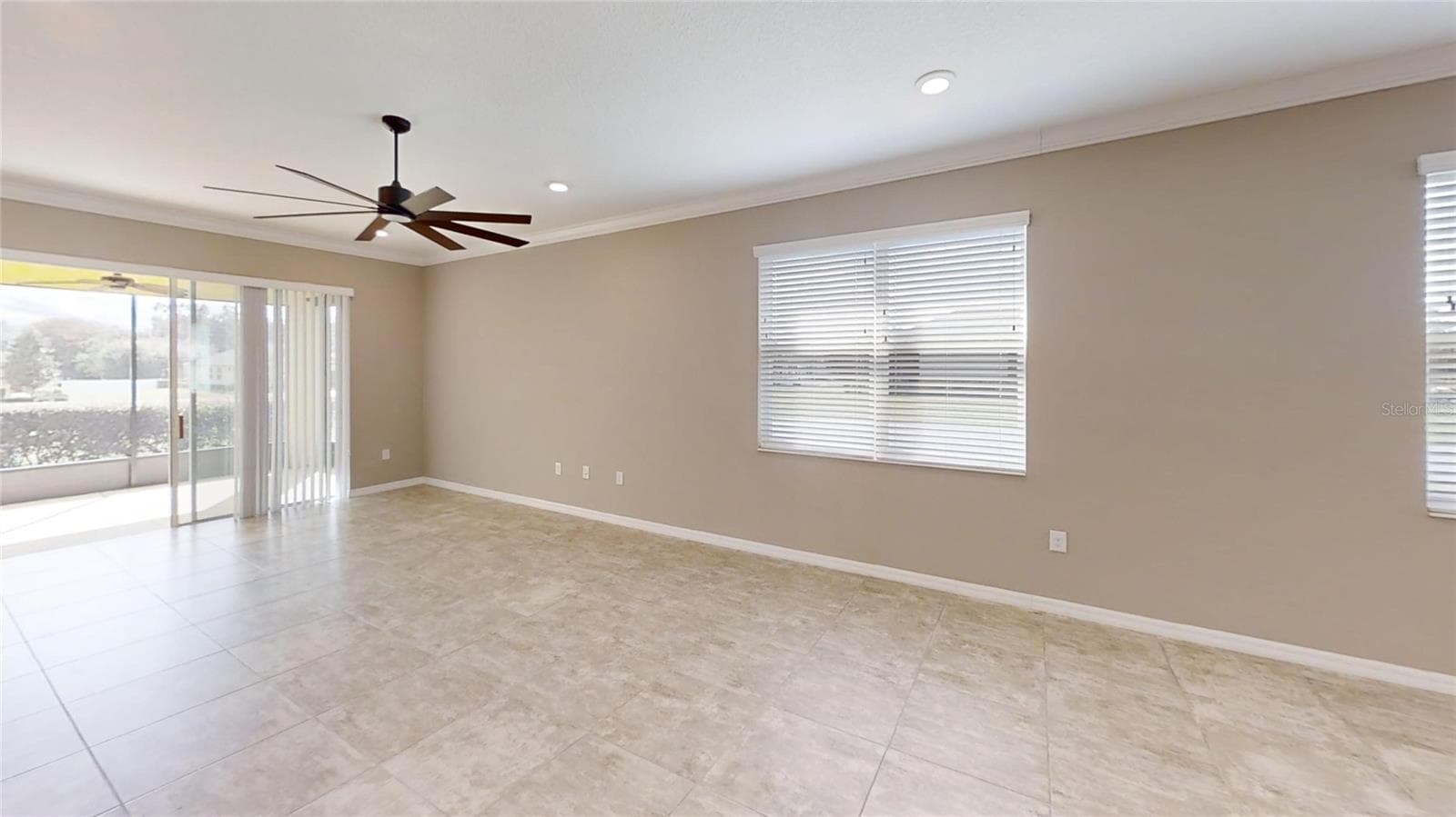 LIVING ROOM - 9818 SW 99TH LOOP, OCALA