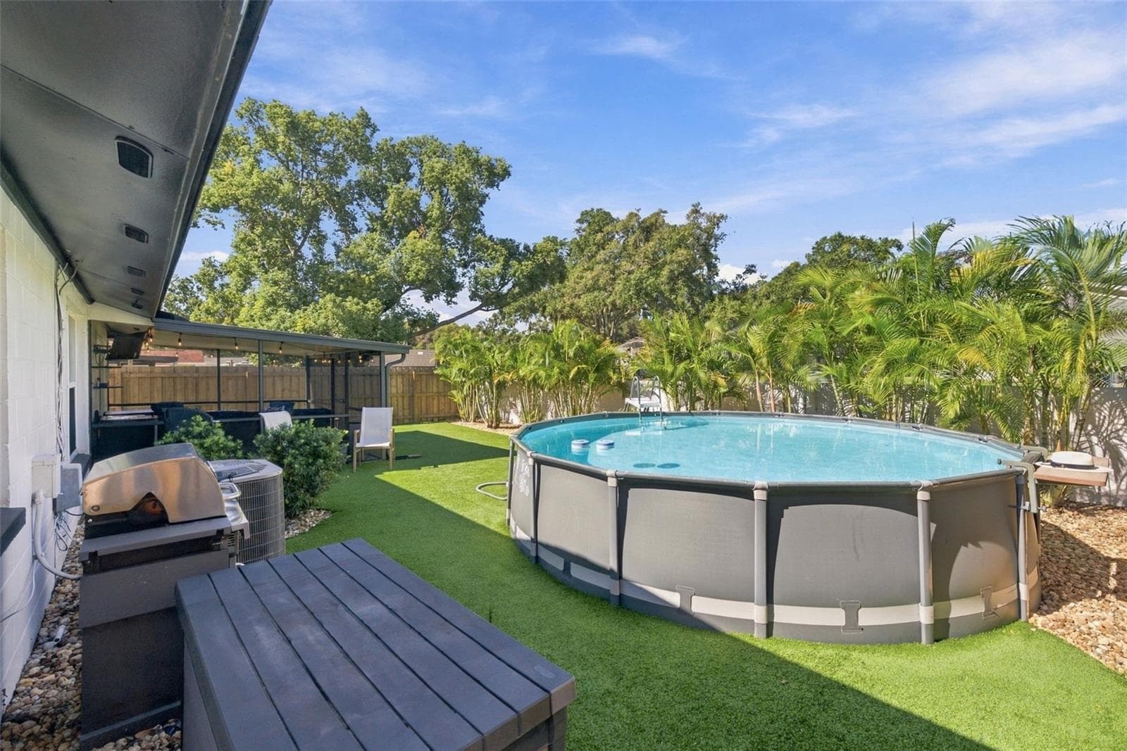 Another backyard view - 16136 FOXFIRE DR, TAMPA