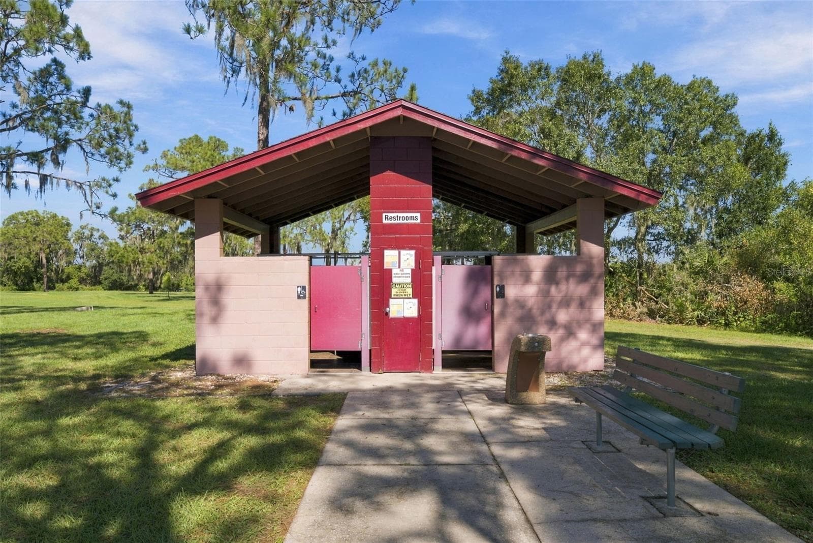 Lake Park - 16136 FOXFIRE DR, TAMPA