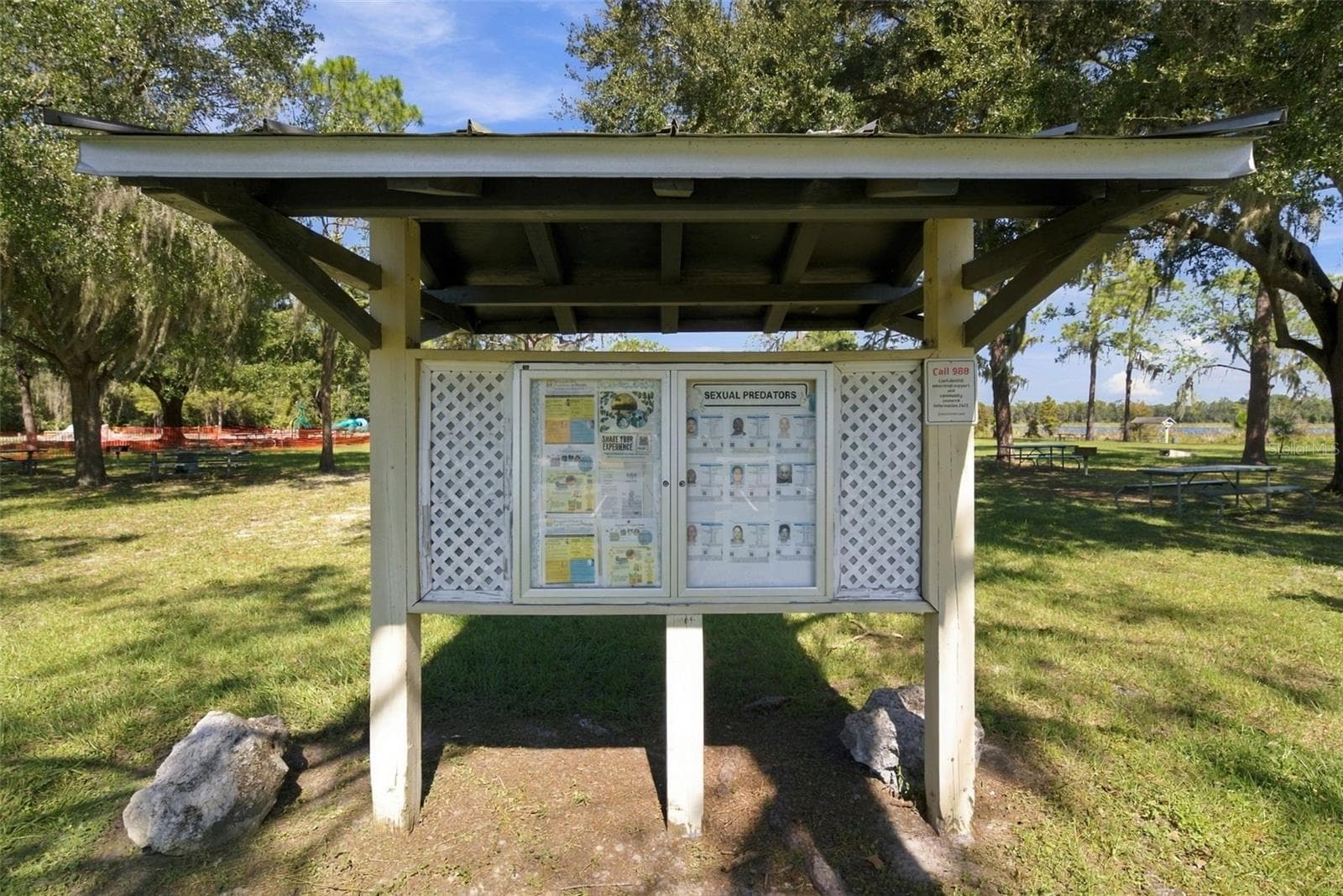 Lake Park - 16136 FOXFIRE DR, TAMPA
