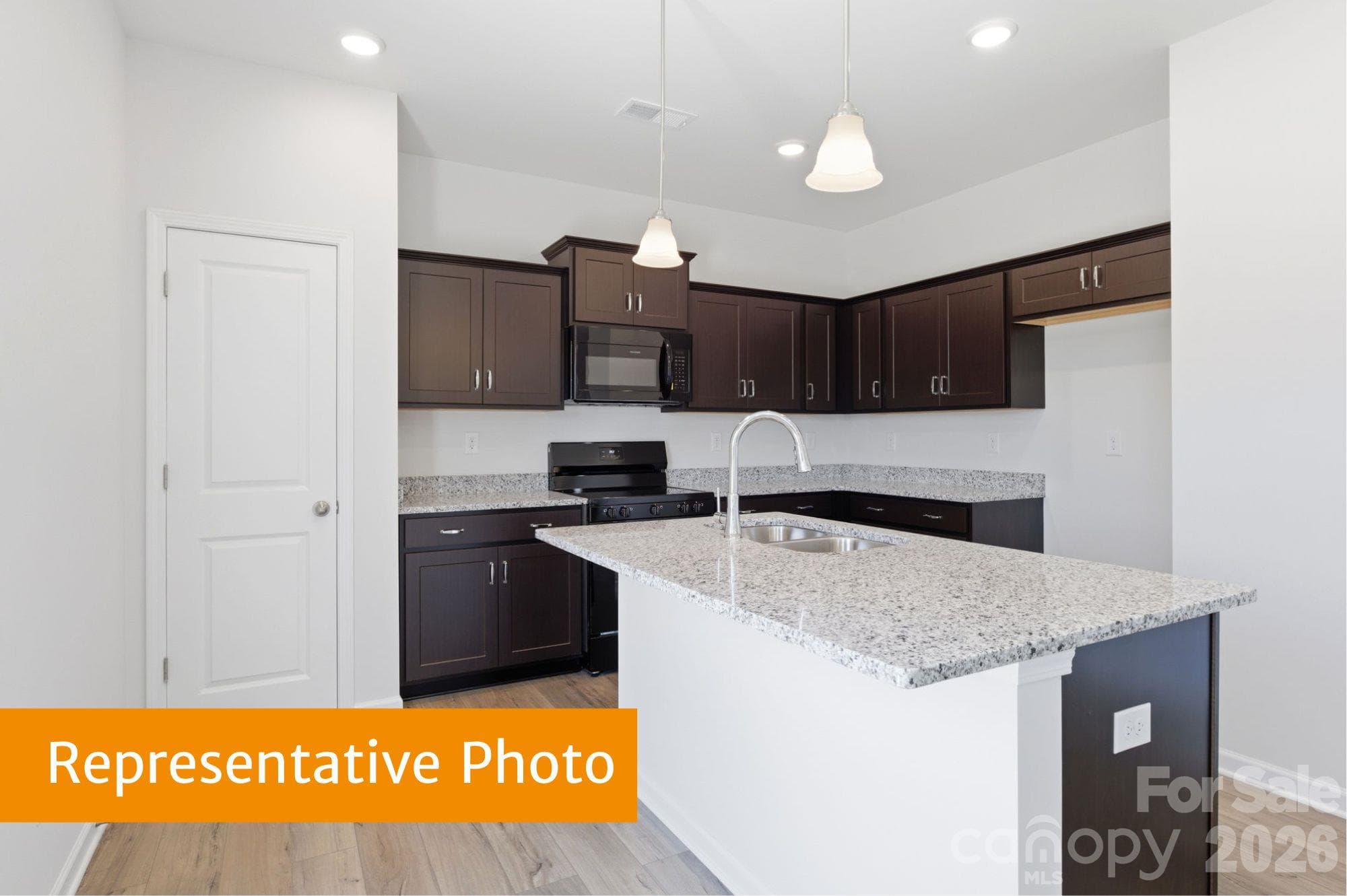 Single Family Residence at 5607 Hagler Loop, Catawba, photo 12 of 36