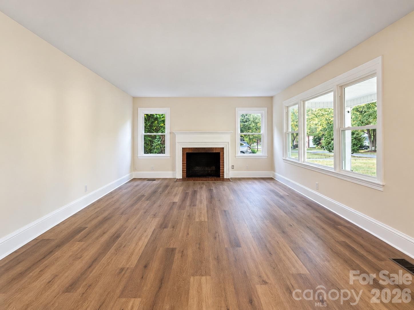 Single Family Residence at 103 S Westover Drive, Monroe, photo 6 of 25