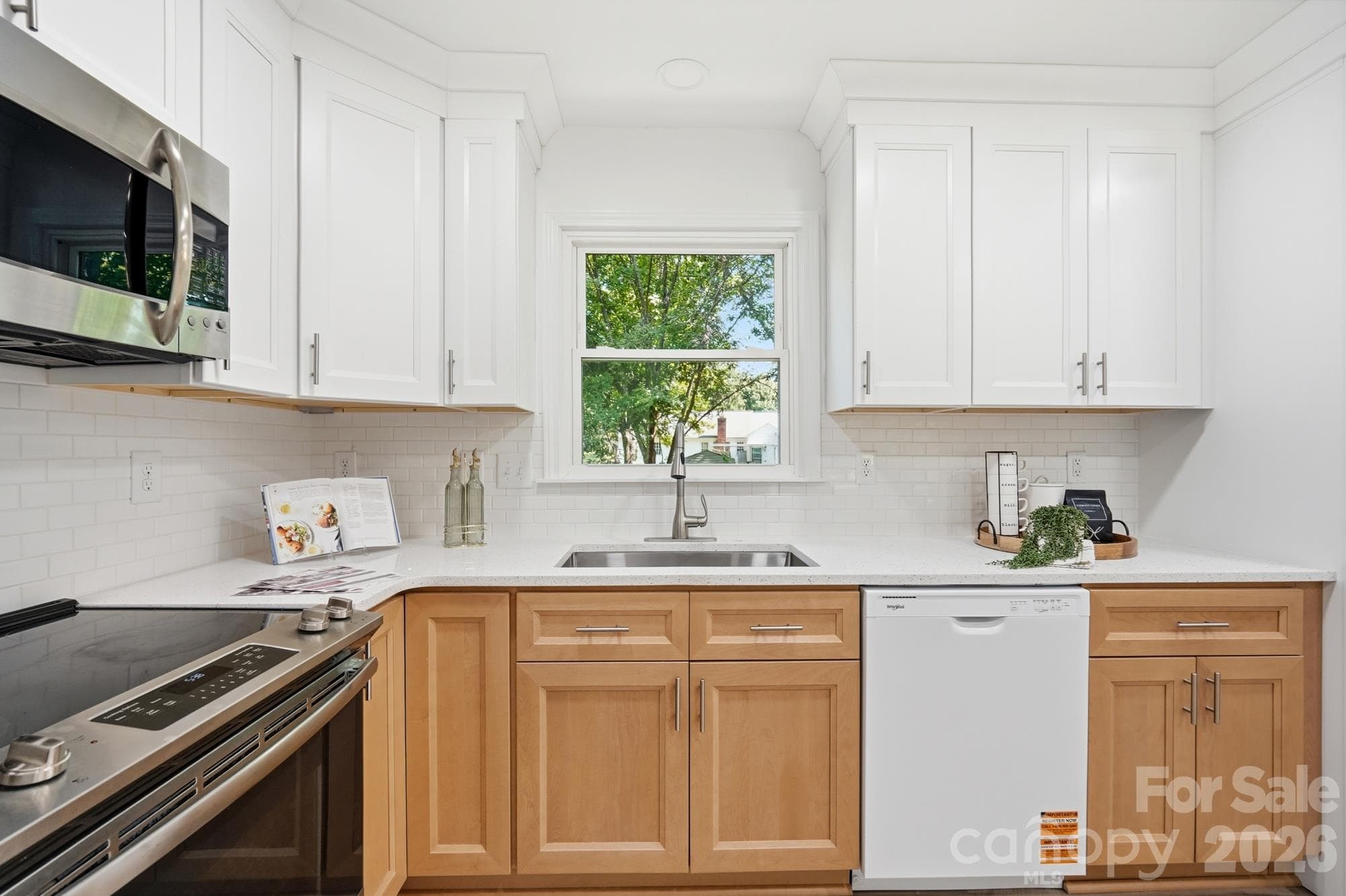 Single Family Residence at 6131 Coach Hill Lane, Charlotte, photo 13 of 43