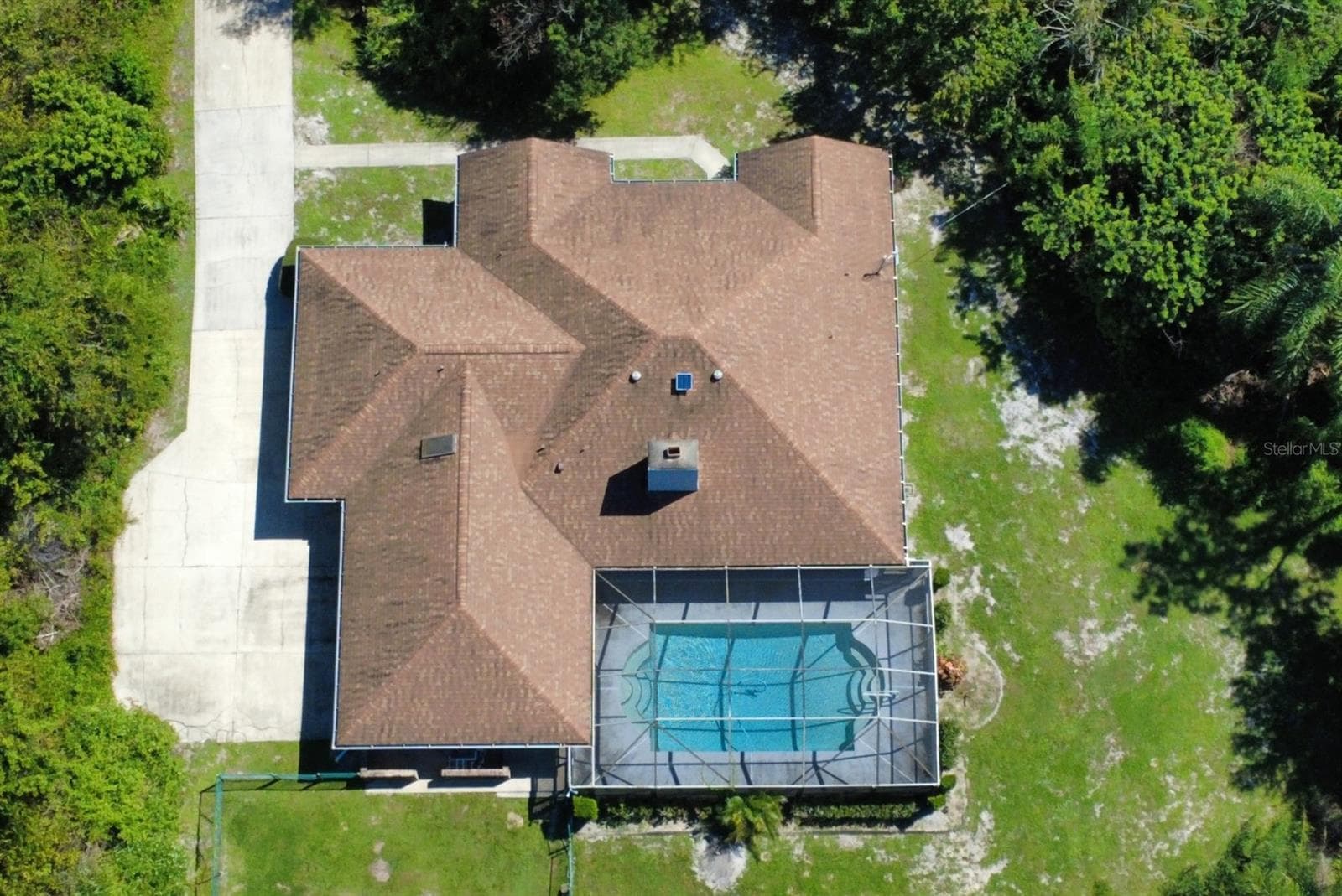 Single Family Residence at 2510 MERRI OAKS CT, COCOA, photo 2 of 16