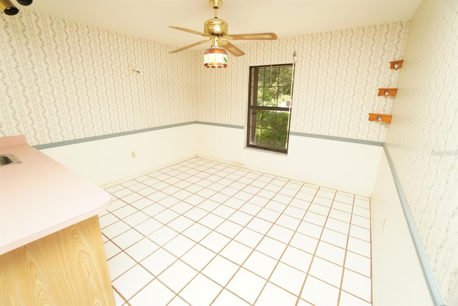 Eat In Kitchen - 2510 MERRI OAKS CT, COCOA