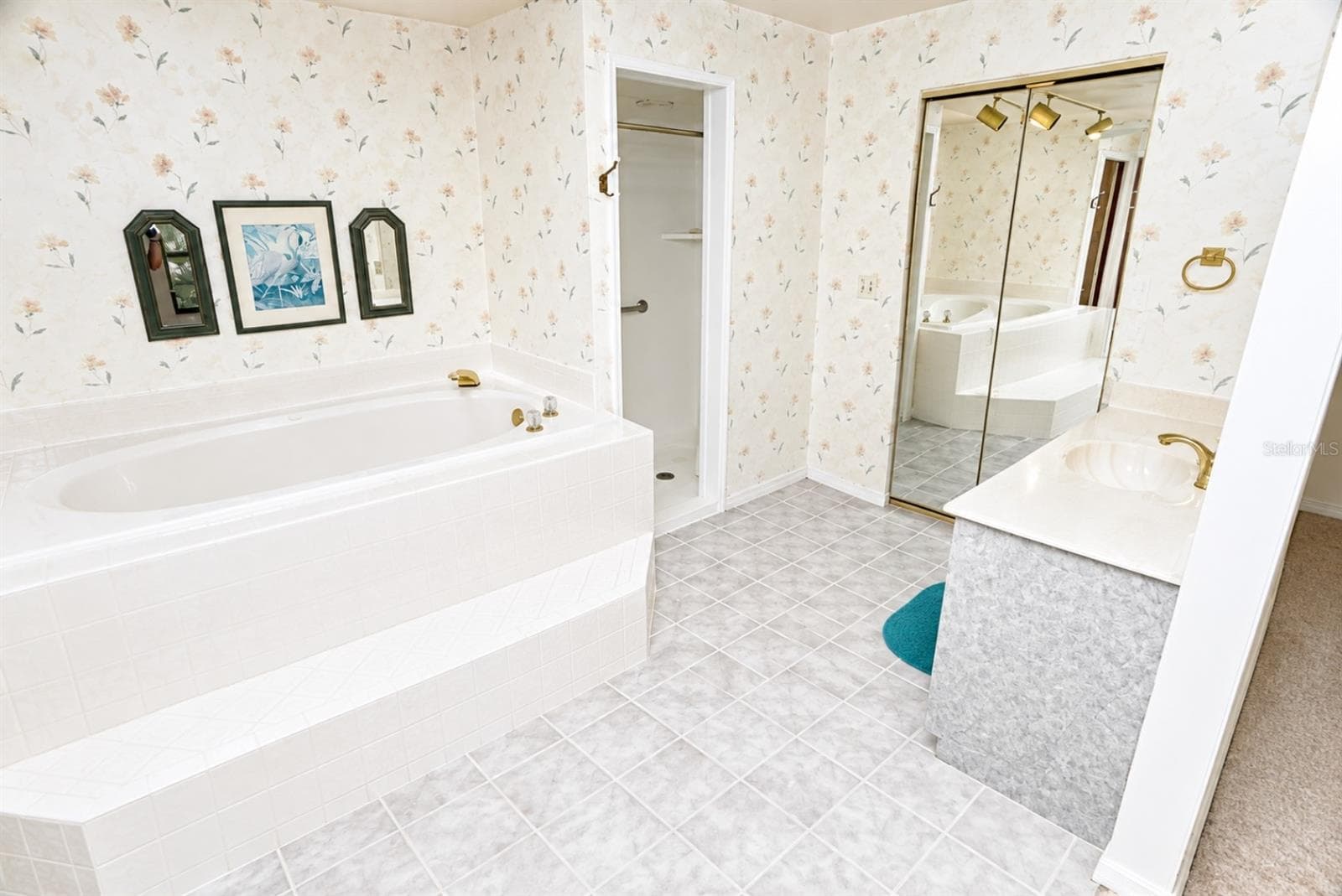 Master Bath Double Sinks - 2510 MERRI OAKS CT, COCOA