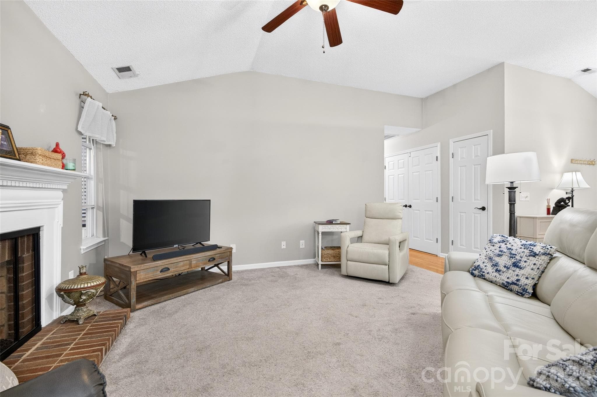 Single Family Residence at 13510 Damson Drive, Huntersville, photo 19 of 45