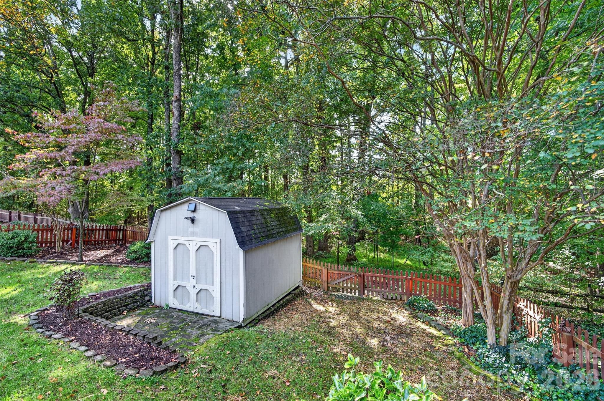 Single Family Residence at 13510 Damson Drive, Huntersville, photo 39 of 45