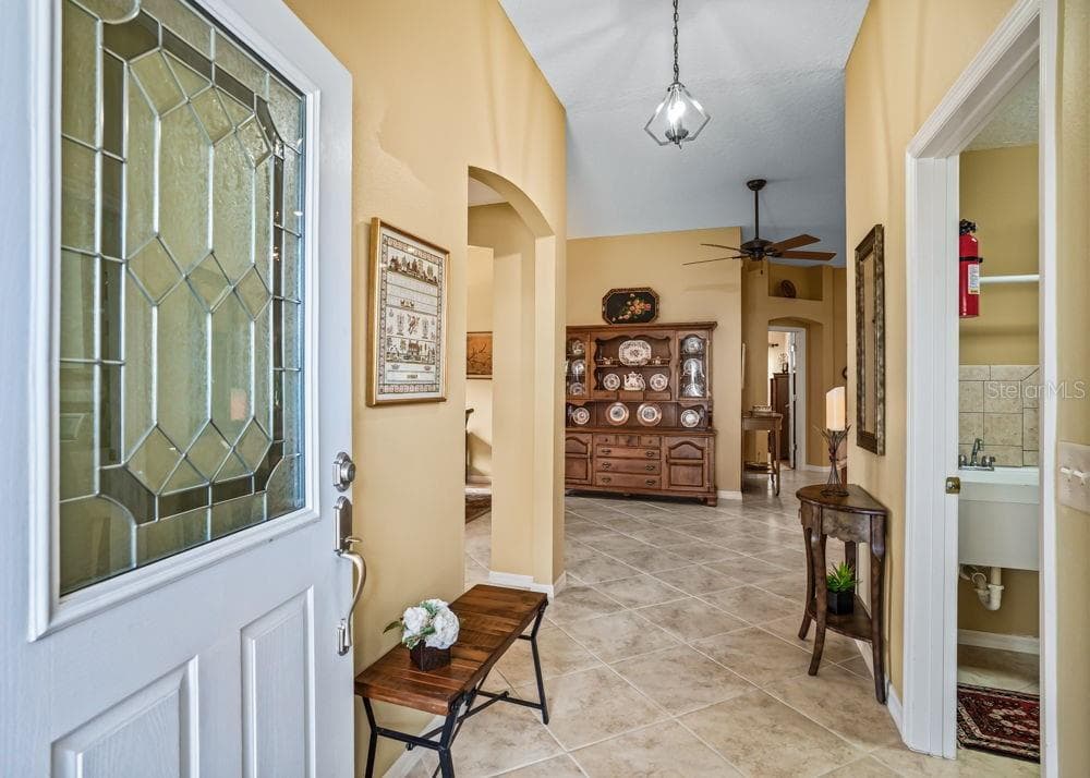 Single Family Residence at 17972 SE 88TH CASCADE CT, THE VILLAGES, photo 8 of 50