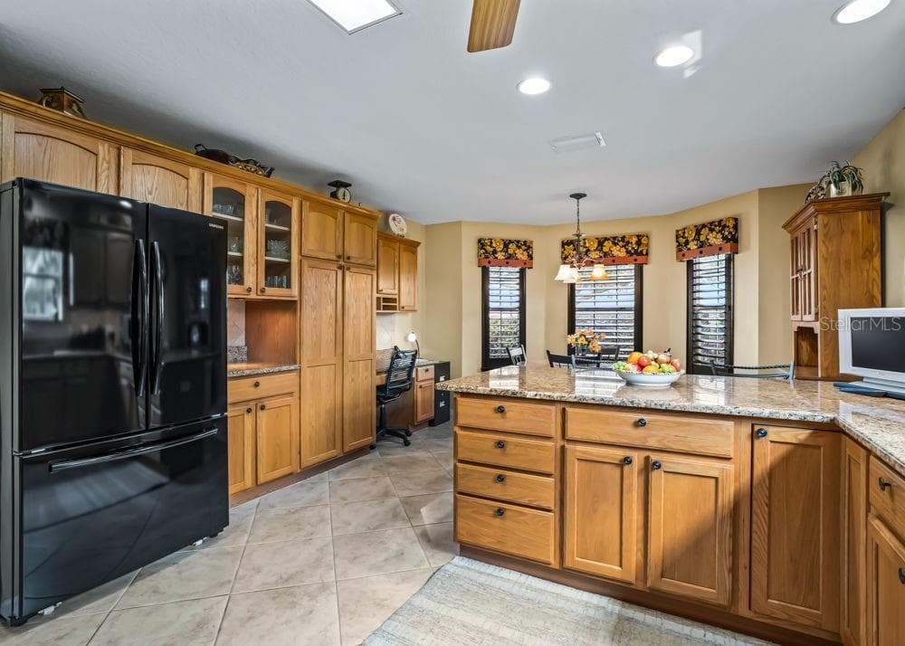 Single Family Residence at 17972 SE 88TH CASCADE CT, THE VILLAGES, photo 17 of 50