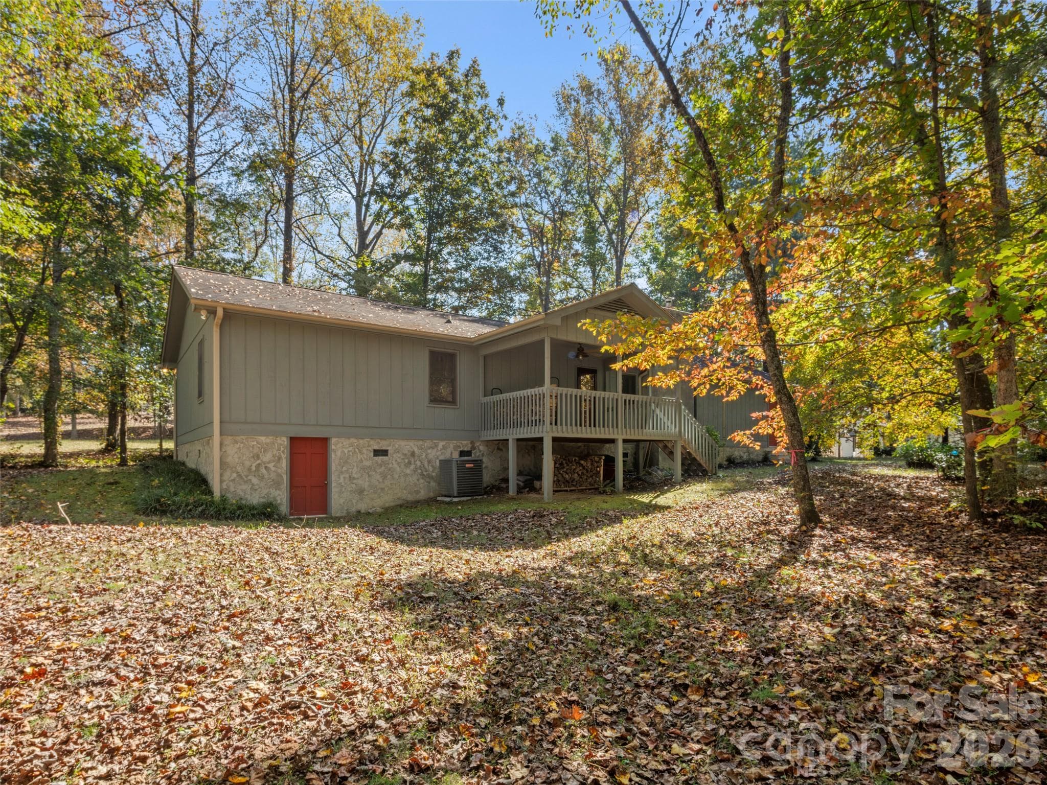Single Family Residence at 45 Bearwallow Road, Hendersonville, photo 22 of 24