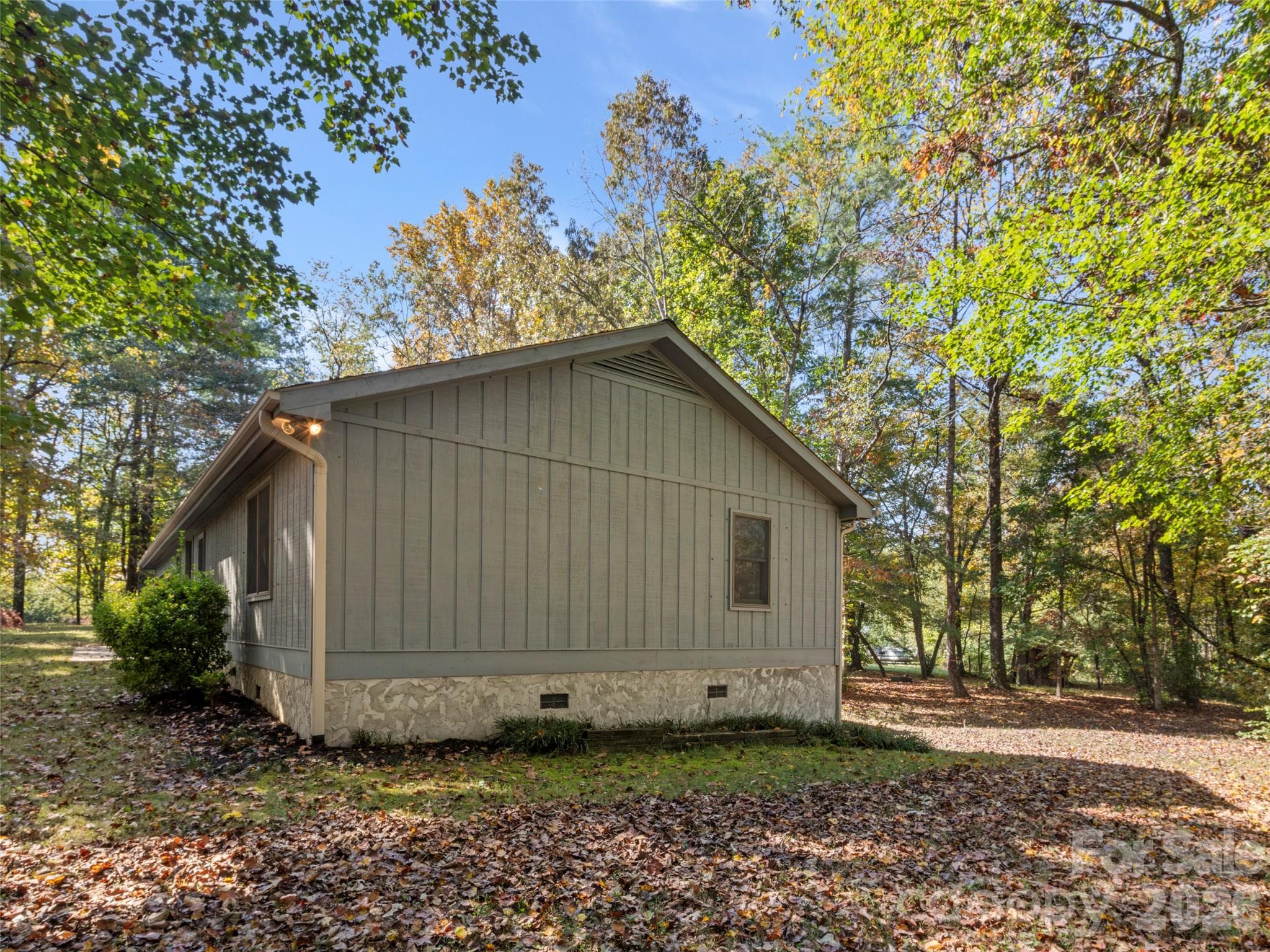 Single Family Residence at 45 Bearwallow Road, Hendersonville, photo 24 of 24