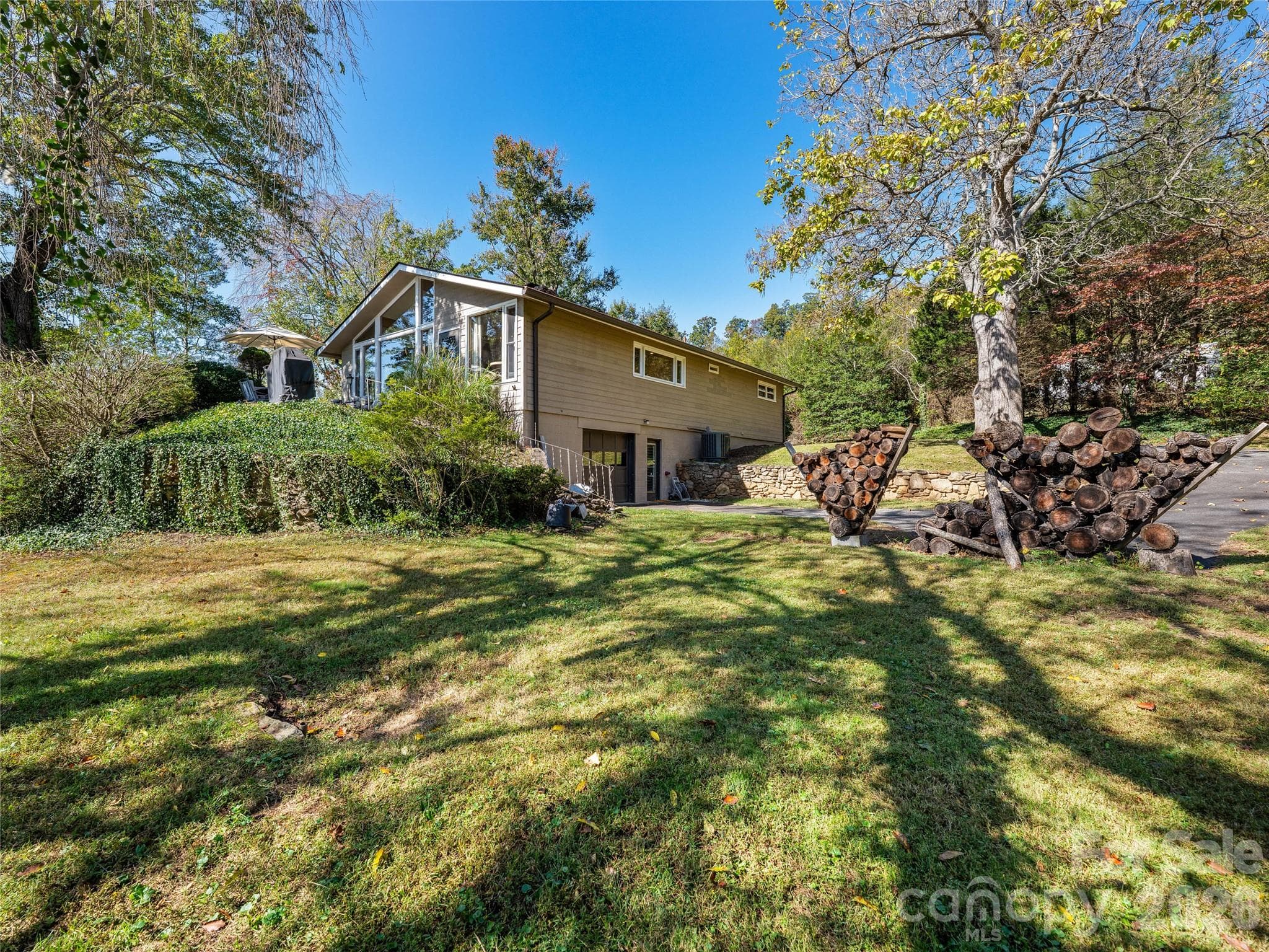 Single Family Residence at 115 Wild Cherry Road, Asheville, photo 30 of 38