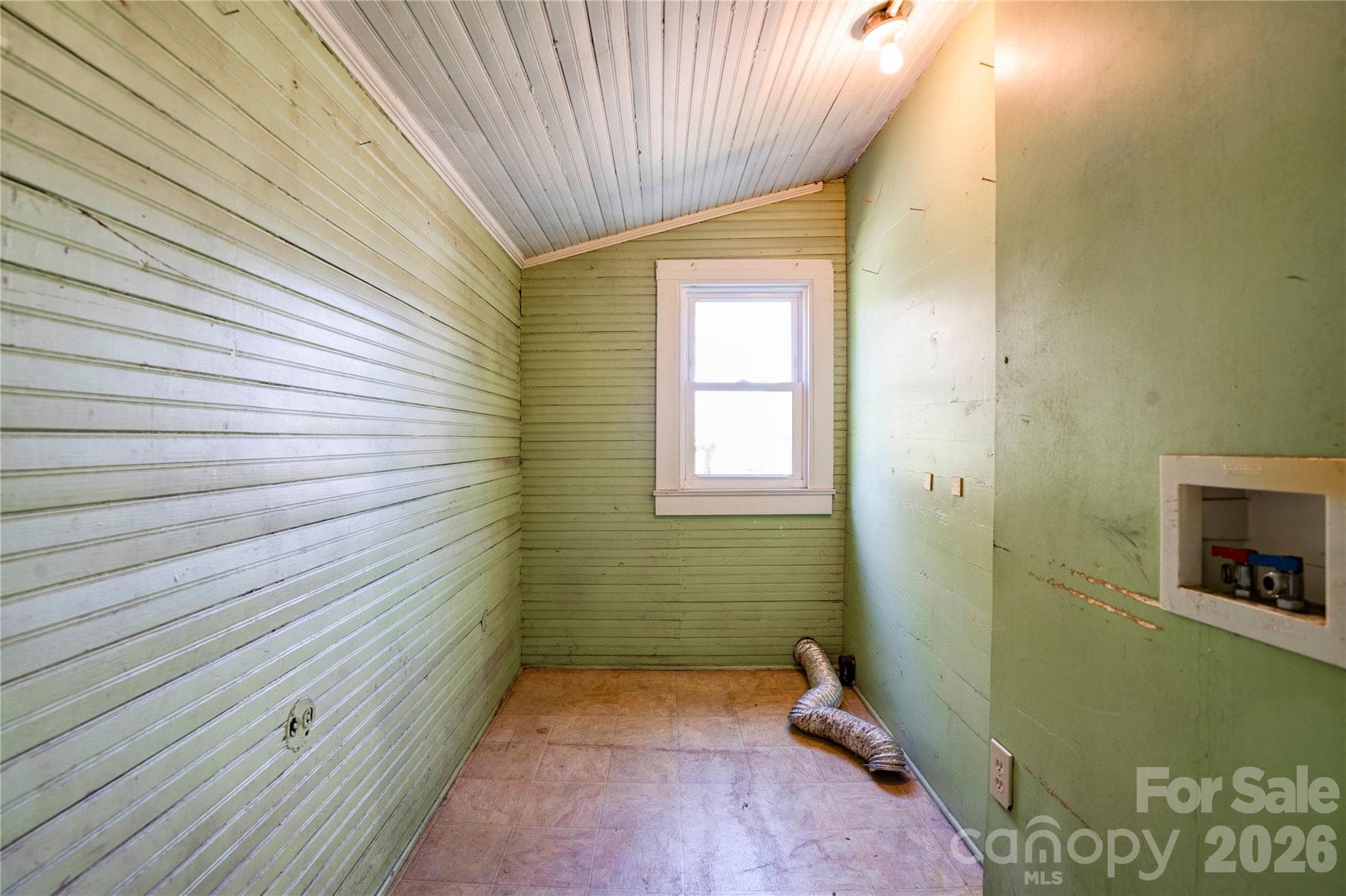 Single Family Residence at 217 Lineberger Street, Shelby, photo 12 of 16
