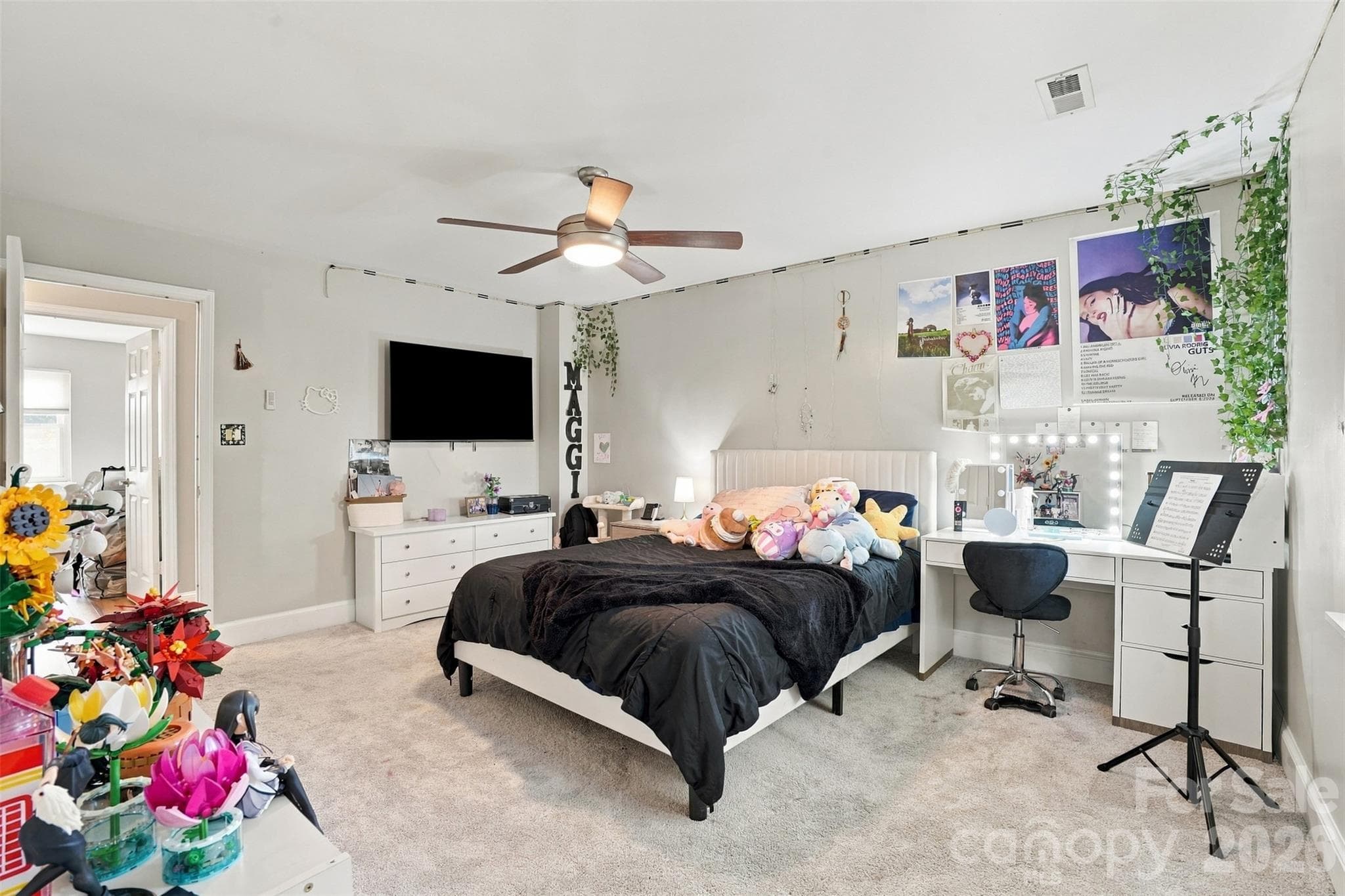 Second bedroom - 4206 Foxmoor Drive, Charlotte