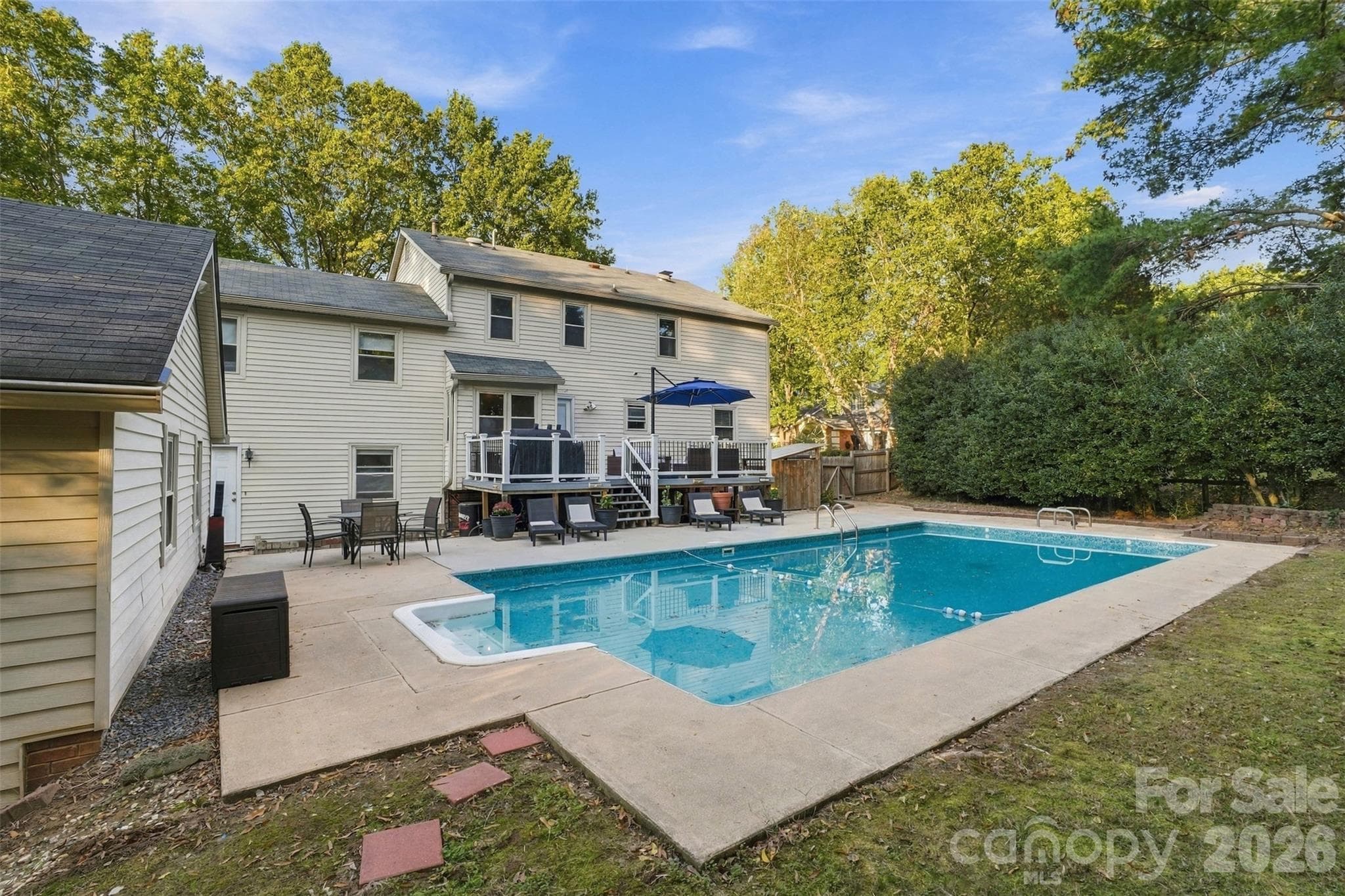 pool - 4206 Foxmoor Drive, Charlotte