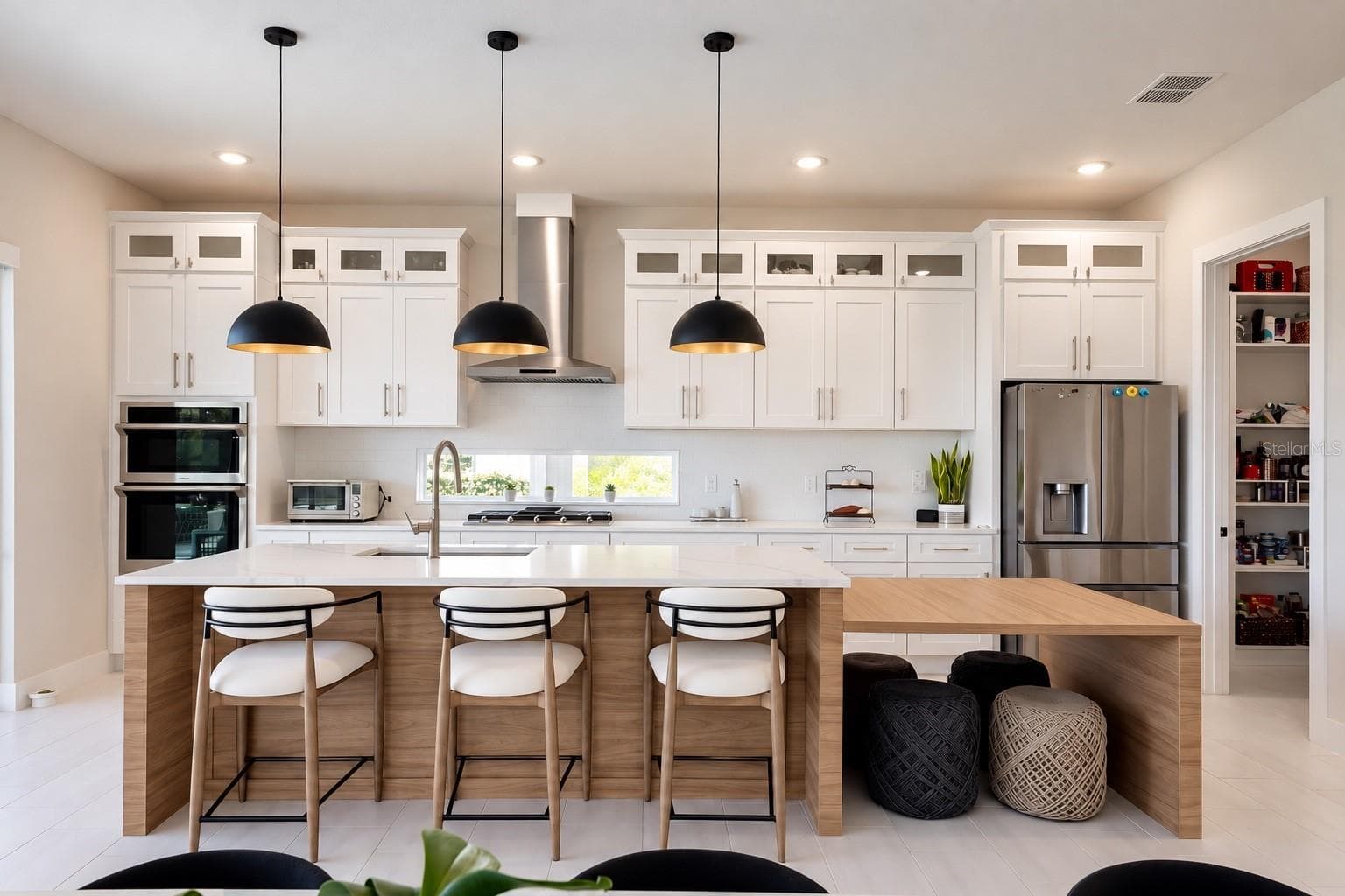 Single Family Residence at 16103 VOLTERRA PT, BELLA COLLINA, photo 10 of 60
