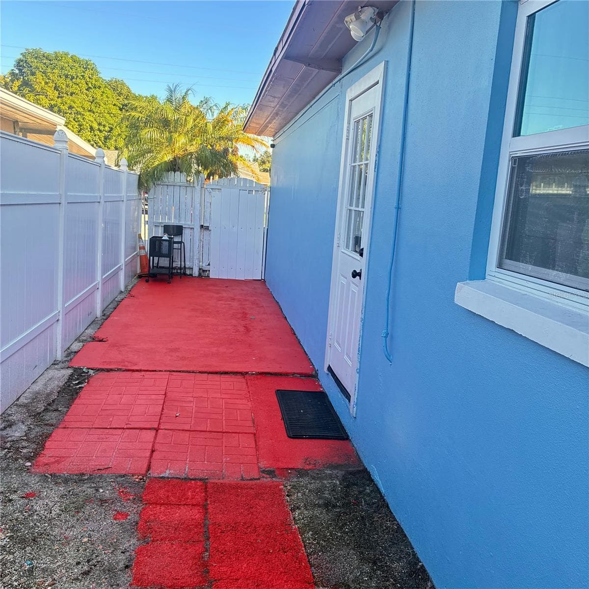 Single Family Residence at 3410 W CORDELIA ST, TAMPA, photo 6 of 45
