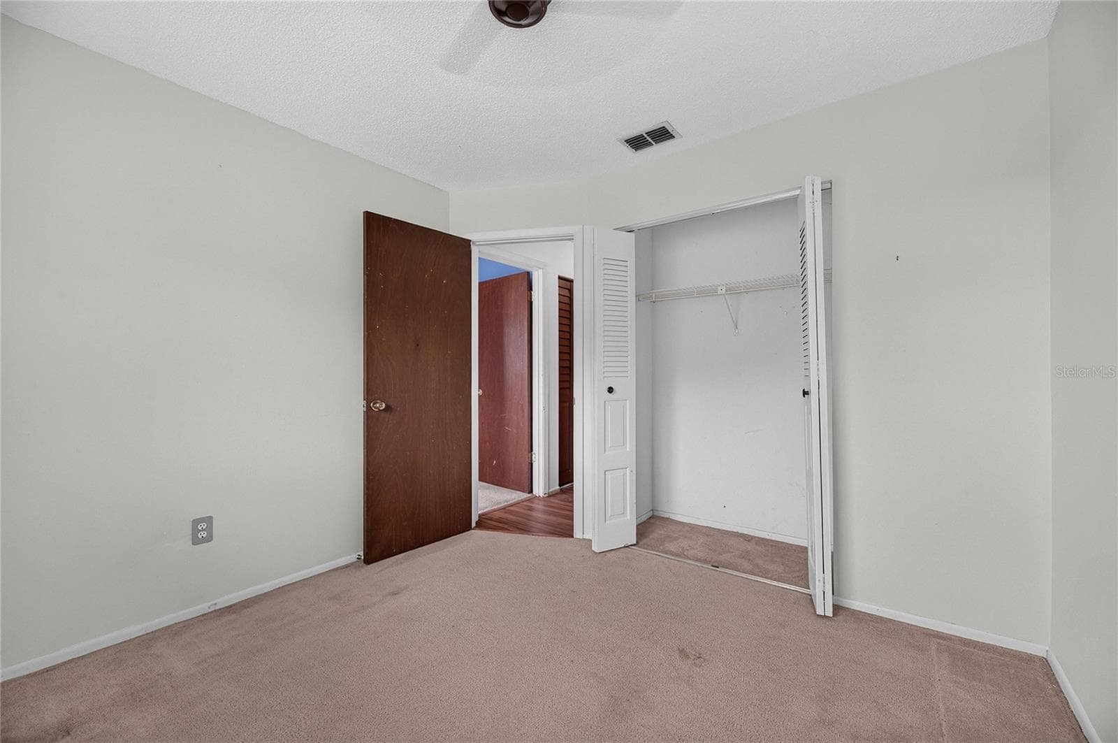 Single Family Residence at 332 BRANDYWINE DR, VALRICO, photo 29 of 38