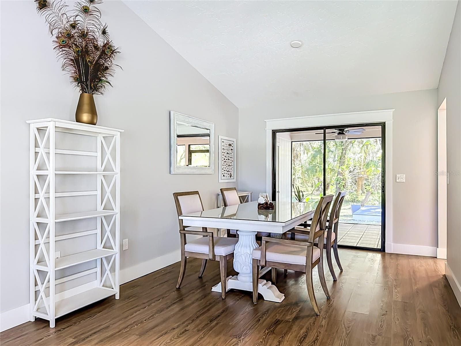 Single Family Residence at 1115 MILL RUN E, BRADENTON, photo 14 of 61