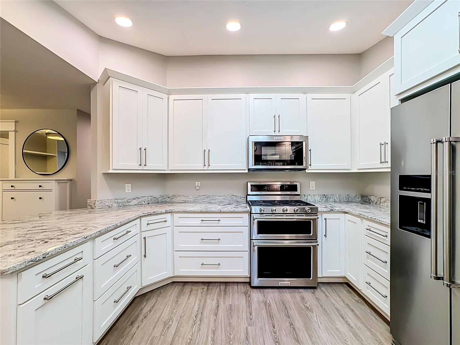Single Family Residence at 1115 MILL RUN E, BRADENTON, photo 19 of 61