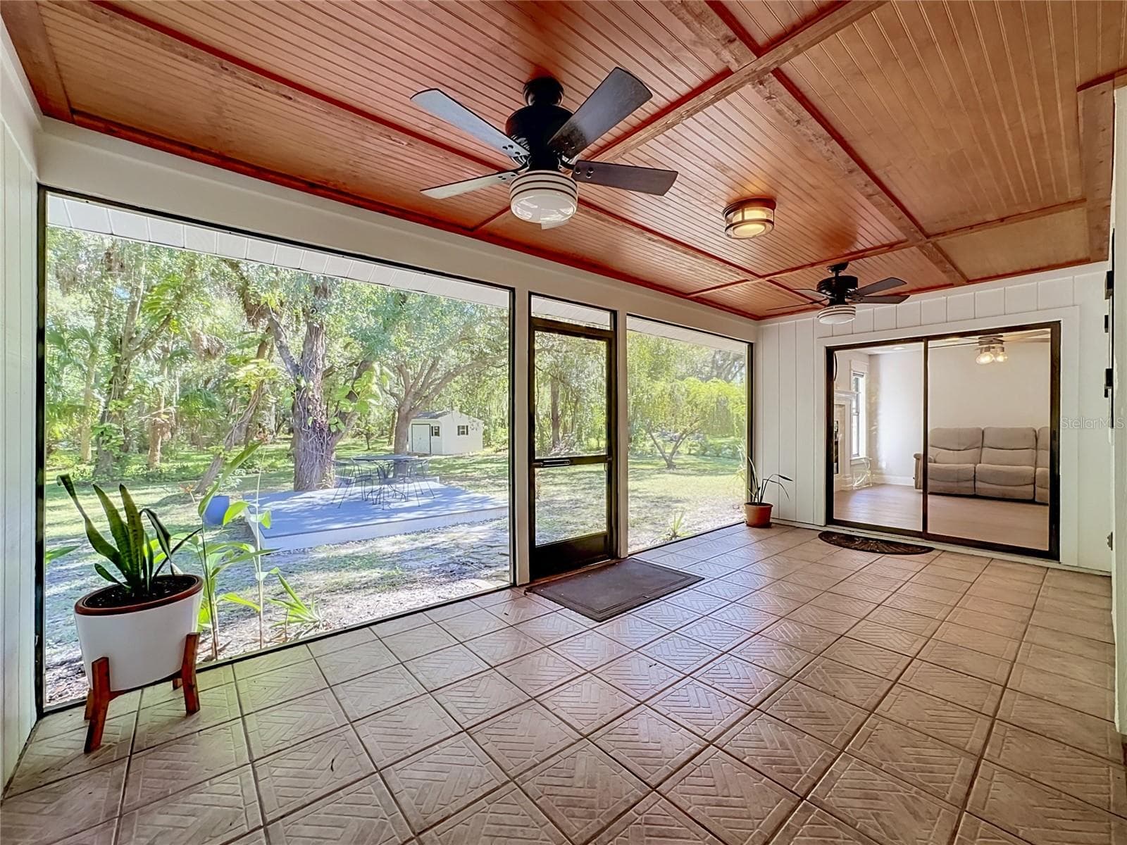 Single Family Residence at 1115 MILL RUN E, BRADENTON, photo 45 of 61