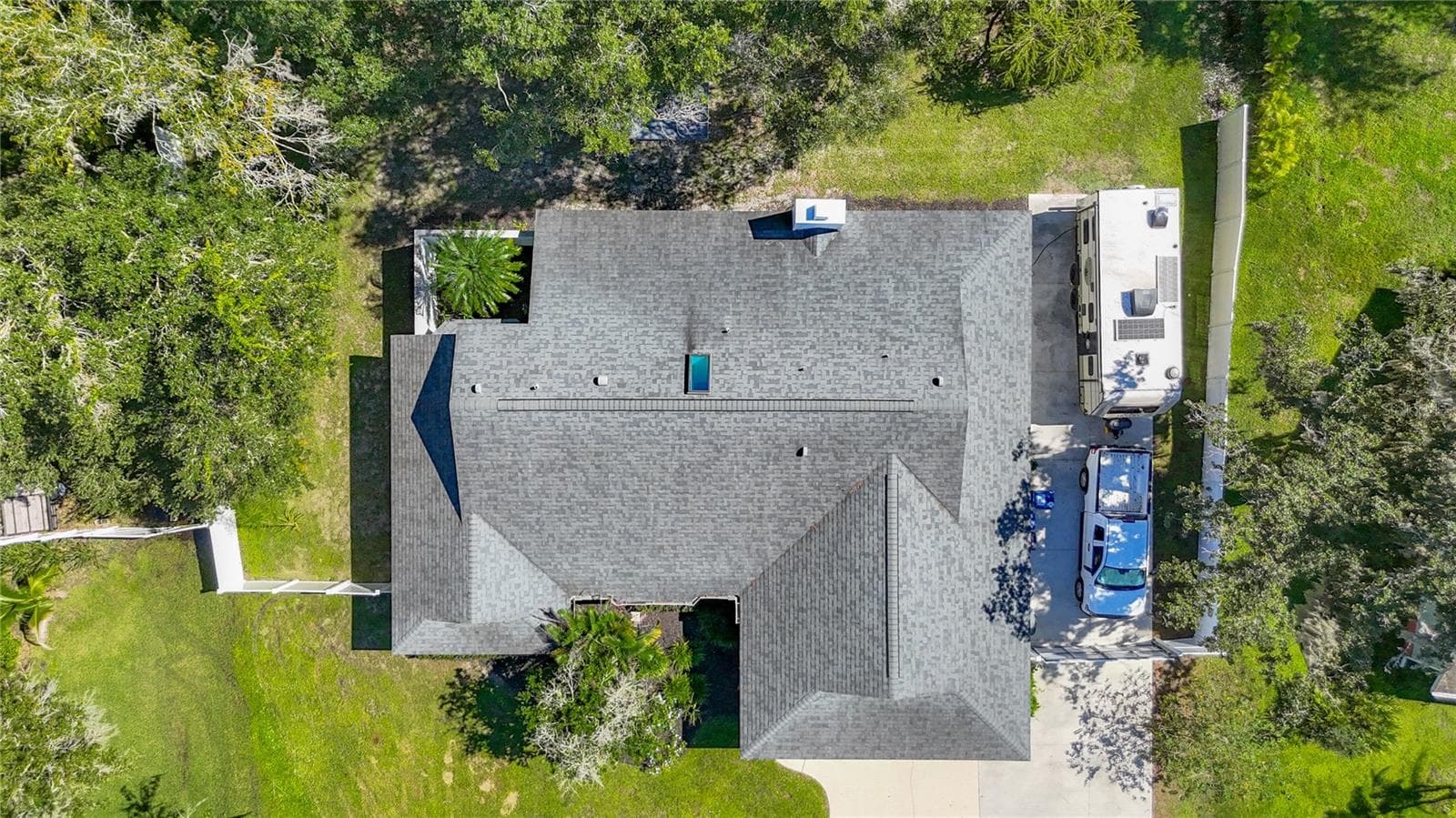 Single Family Residence at 1115 MILL RUN E, BRADENTON, photo 57 of 61