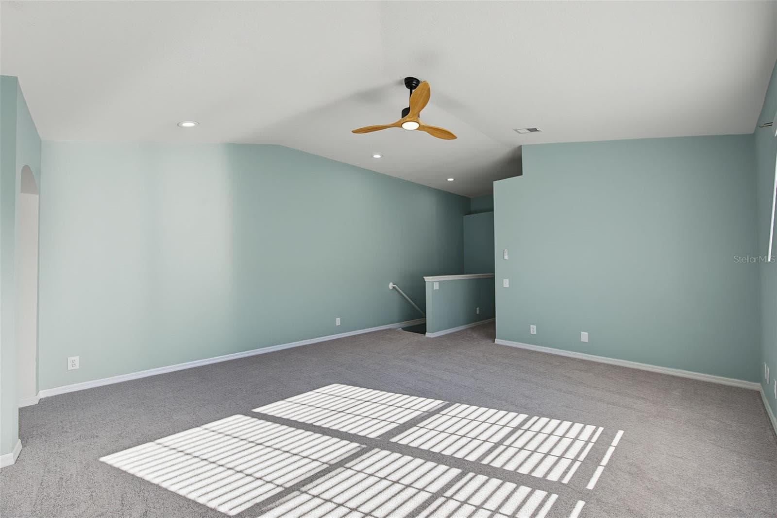 Loft - 2555 NEWBERN DR, CLEARWATER