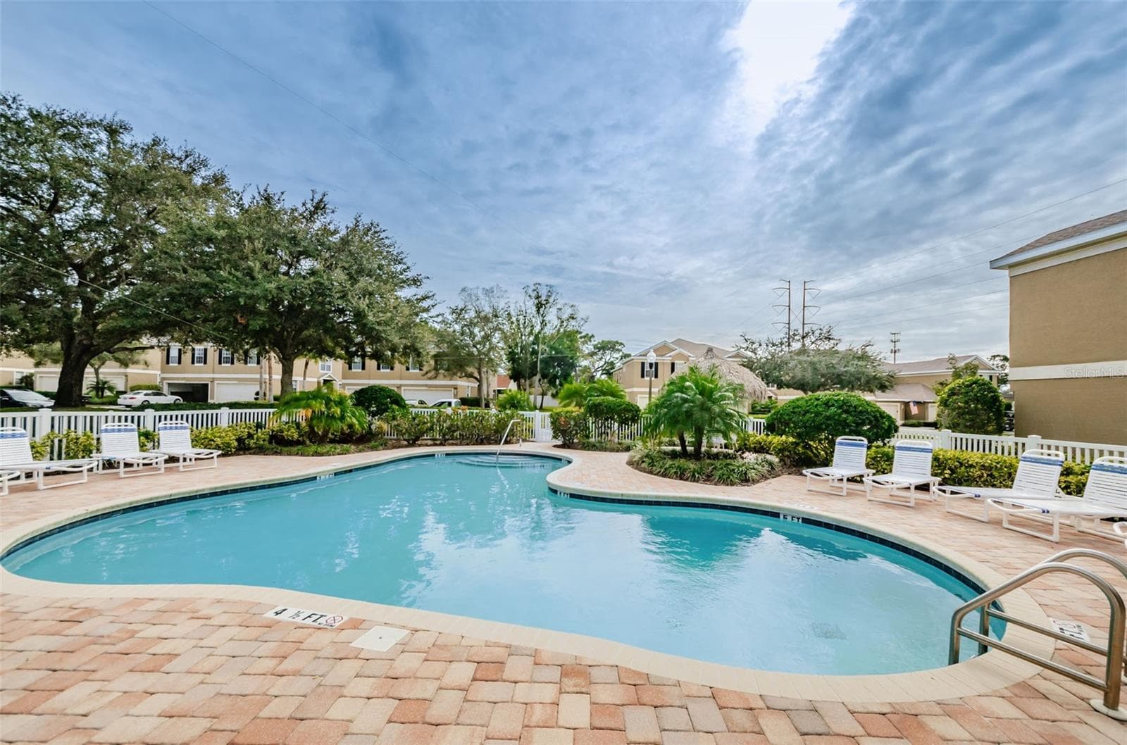 Community Pool - 2555 NEWBERN DR, CLEARWATER