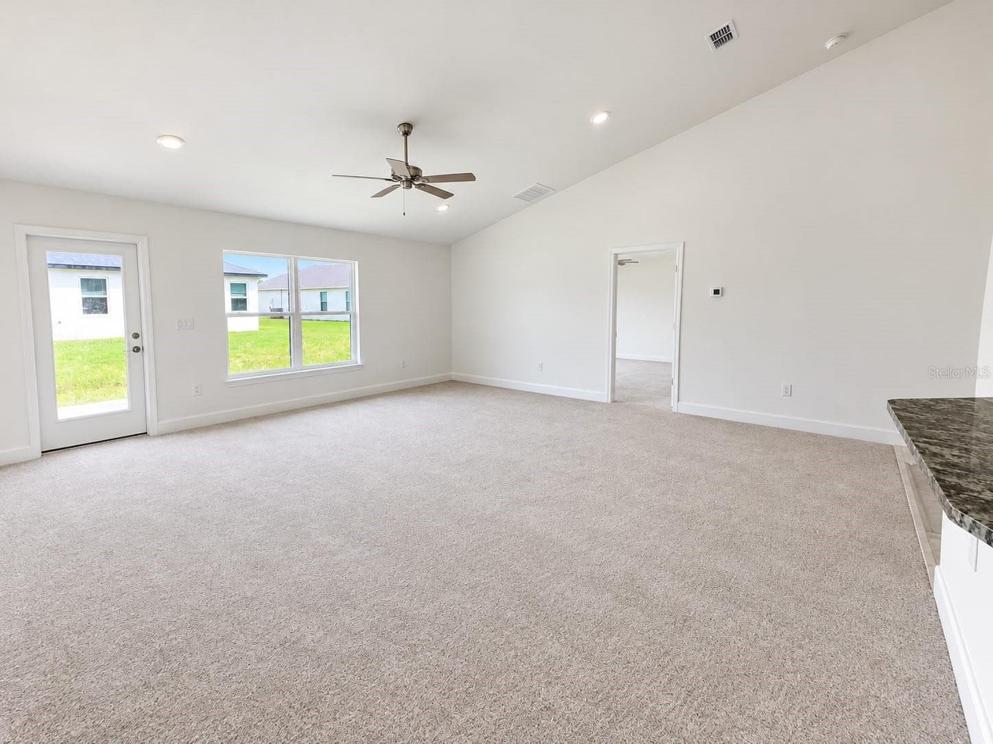Single Family Residence at 280 HYACINTH CT, POINCIANA, photo 14 of 23