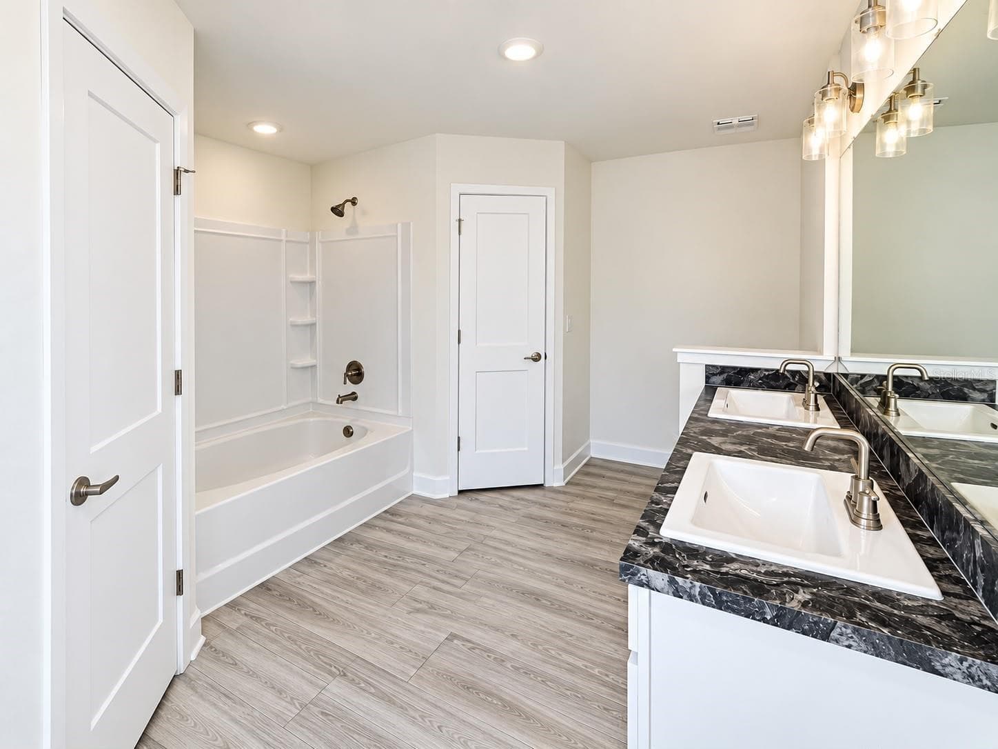 Single Family Residence at 280 HYACINTH CT, POINCIANA, photo 16 of 23