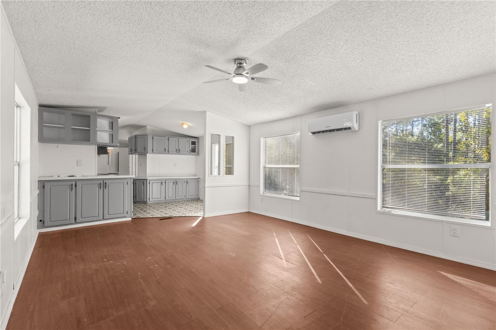Manufactured Home at 1655 NW 65TH ST, BELL, photo 22 of 36