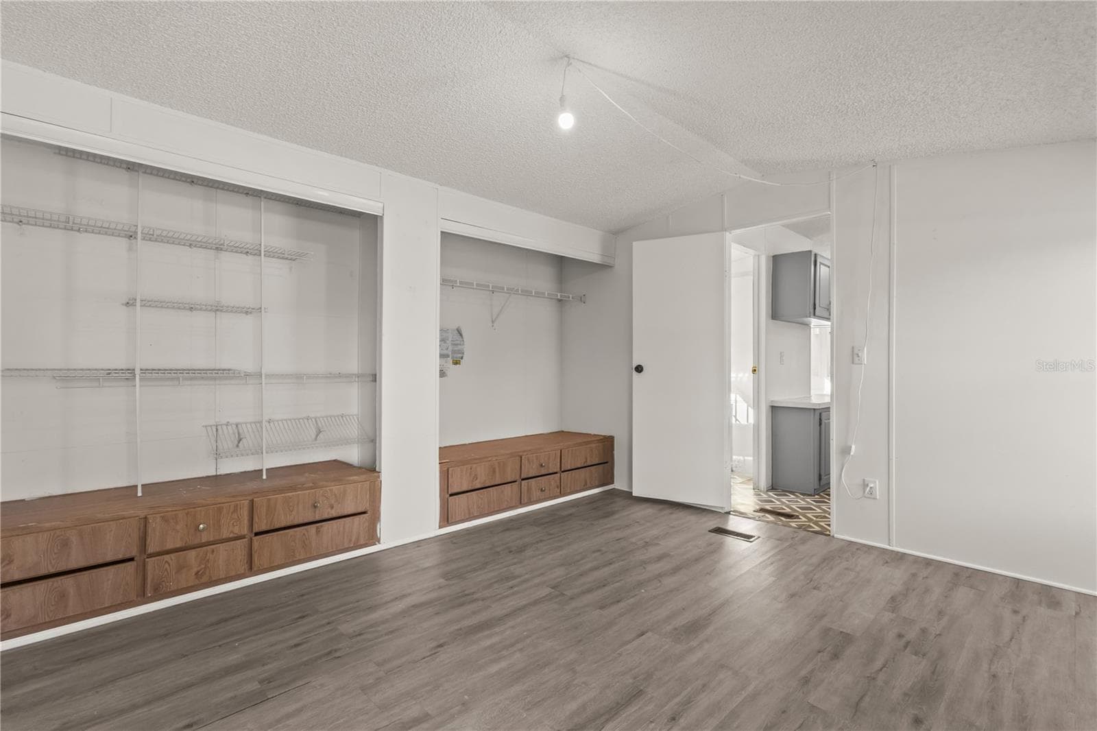 Manufactured Home at 1655 NW 65TH ST, BELL, photo 26 of 36