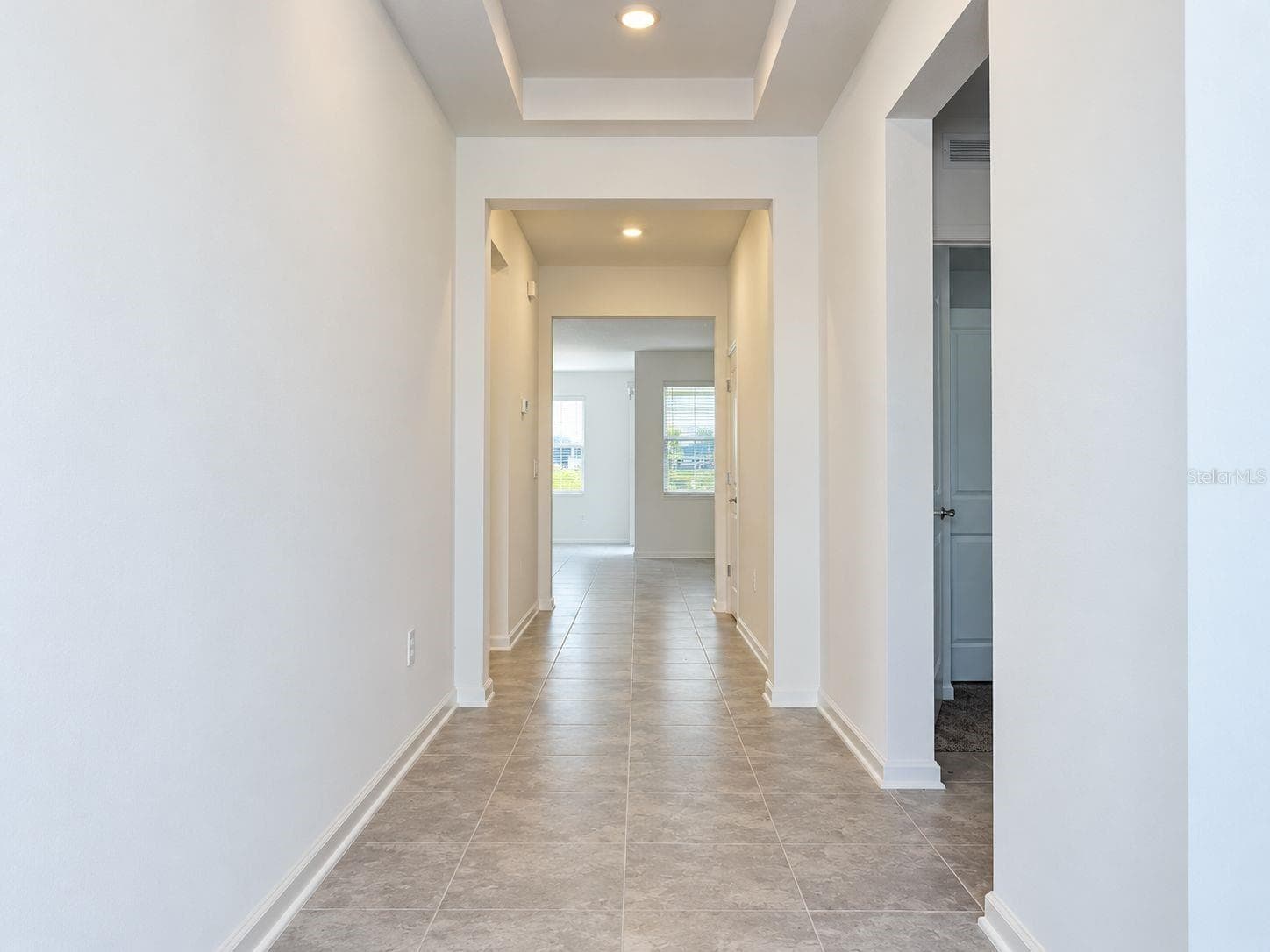 Interior Hallway - 148 ACES HIGH LN, DAVENPORT