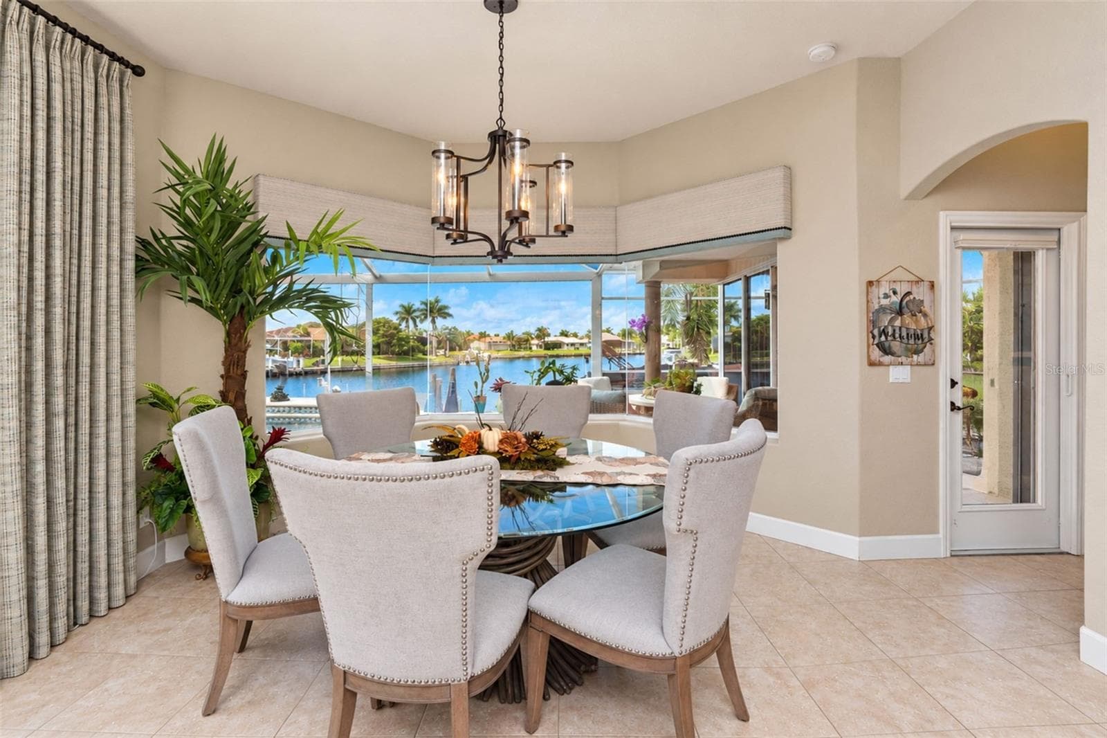 Single Family Residence at 472 MACEDONIA DR, PUNTA GORDA, photo 17 of 88