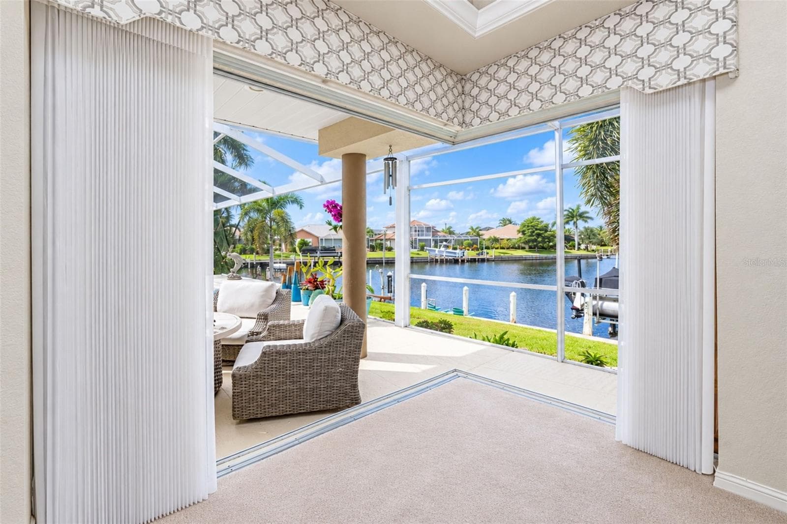 Single Family Residence at 472 MACEDONIA DR, PUNTA GORDA, photo 37 of 88
