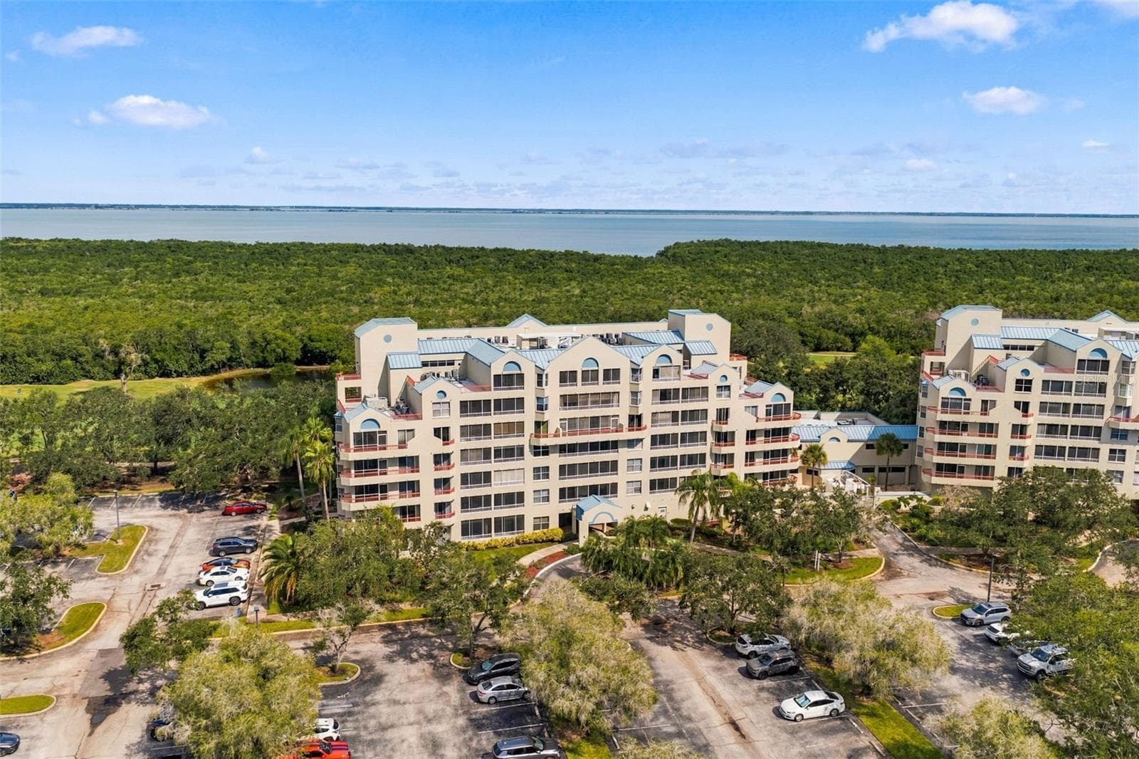 Condominium at 2333 FEATHER SOUND DR #A401, CLEARWATER, photo 37 of 70