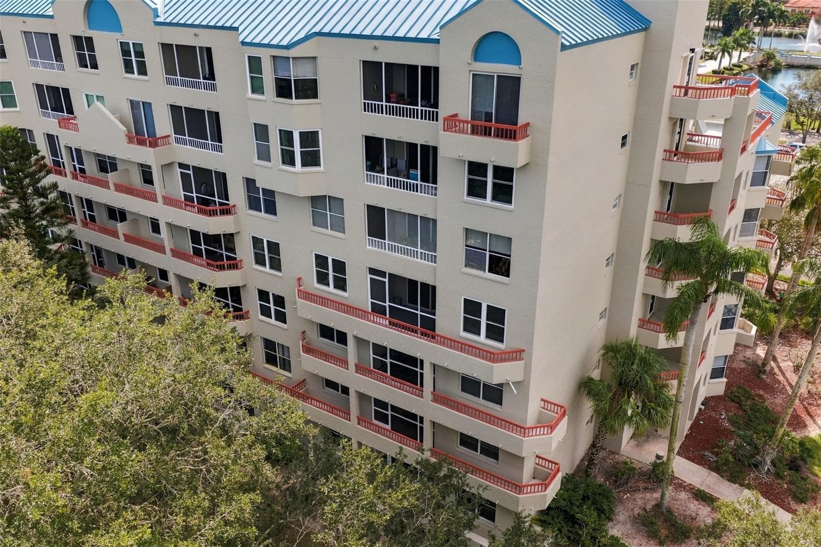 Condominium at 2333 FEATHER SOUND DR #A401, CLEARWATER, photo 42 of 70