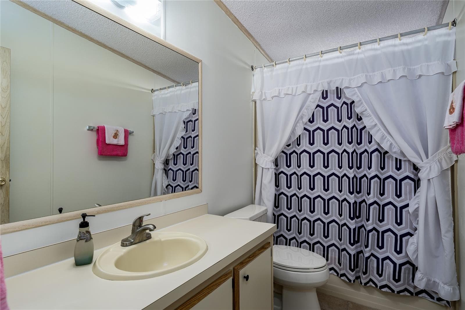 Manufactured Home at 178 OSPREY CIR, ELLENTON, photo 17 of 46