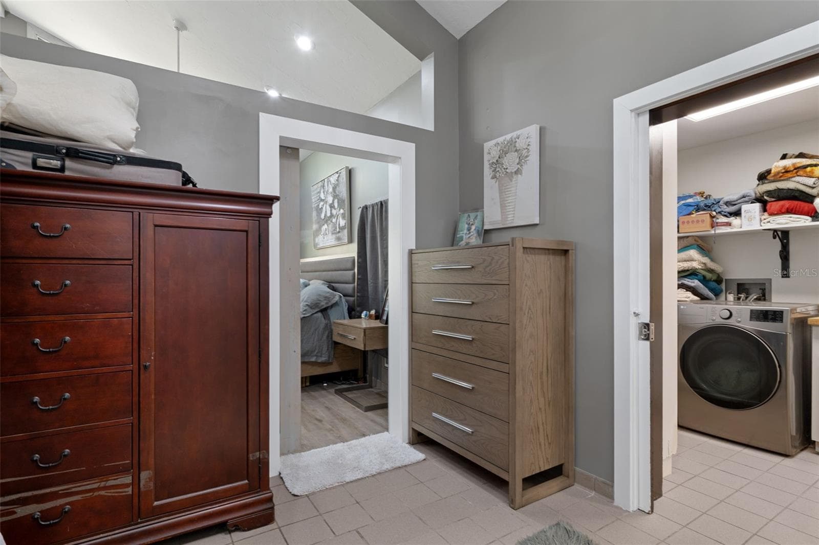 Primary bedroom walk-in closet - 9498 NW 60TH AVE, OCALA