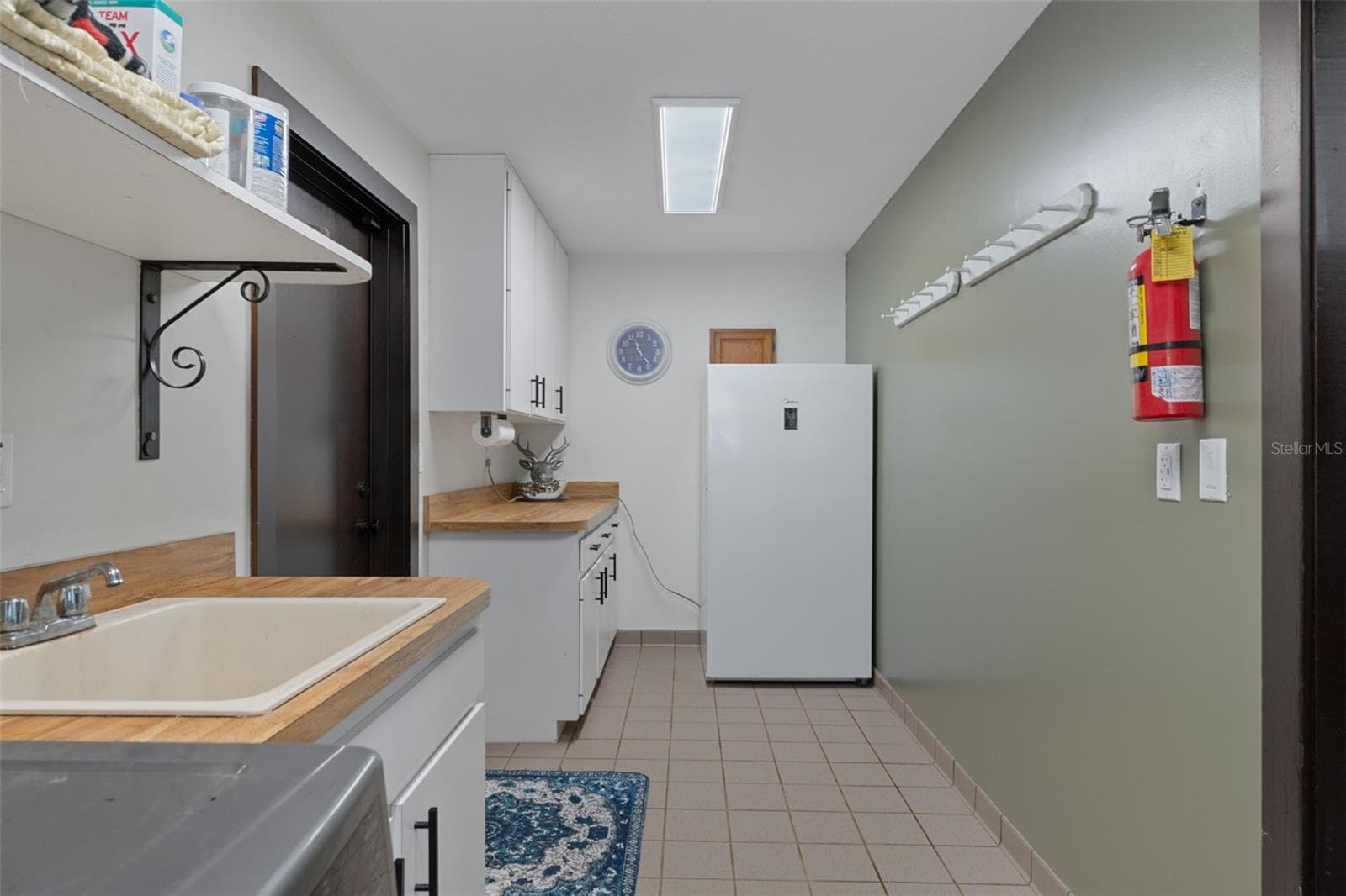 Laundry in Primary - 9498 NW 60TH AVE, OCALA