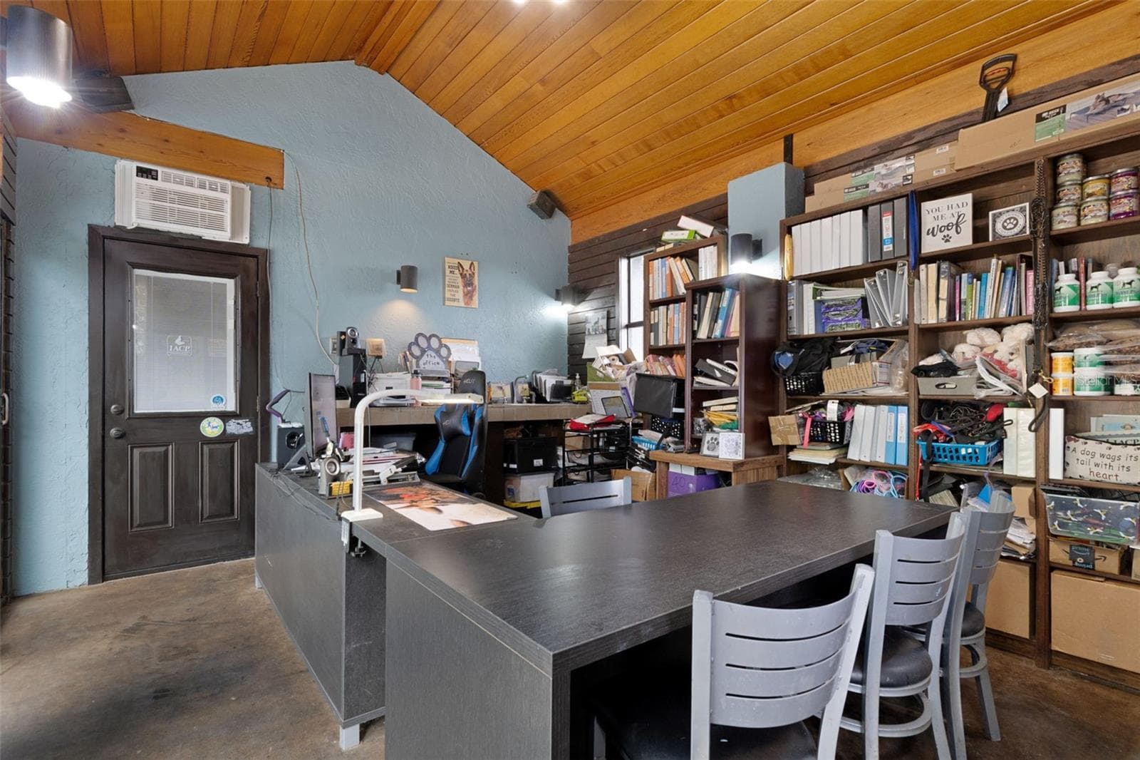 Large office inside casita - 9498 NW 60TH AVE, OCALA