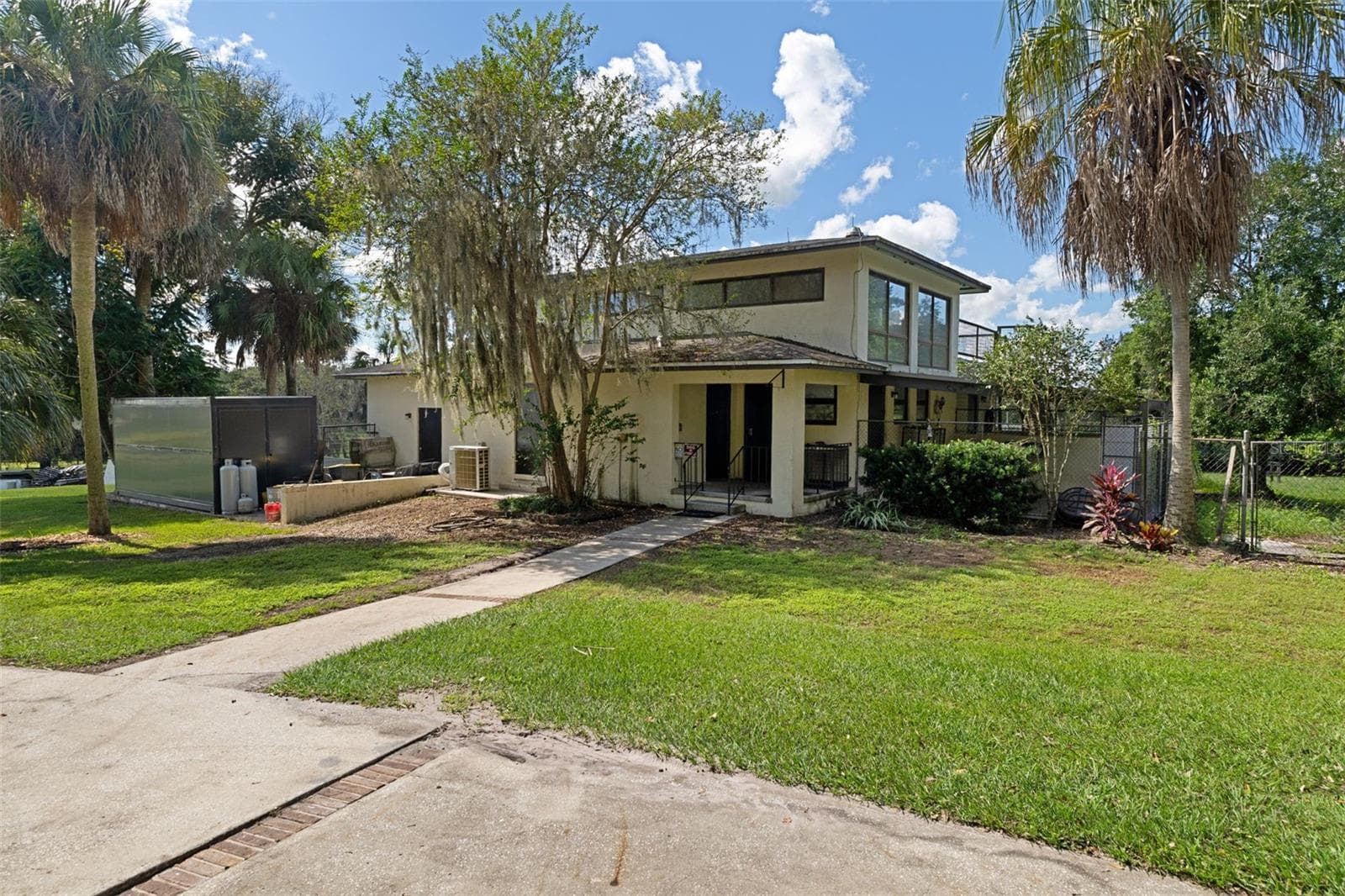 Exterior of Kennel - 9498 NW 60TH AVE, OCALA