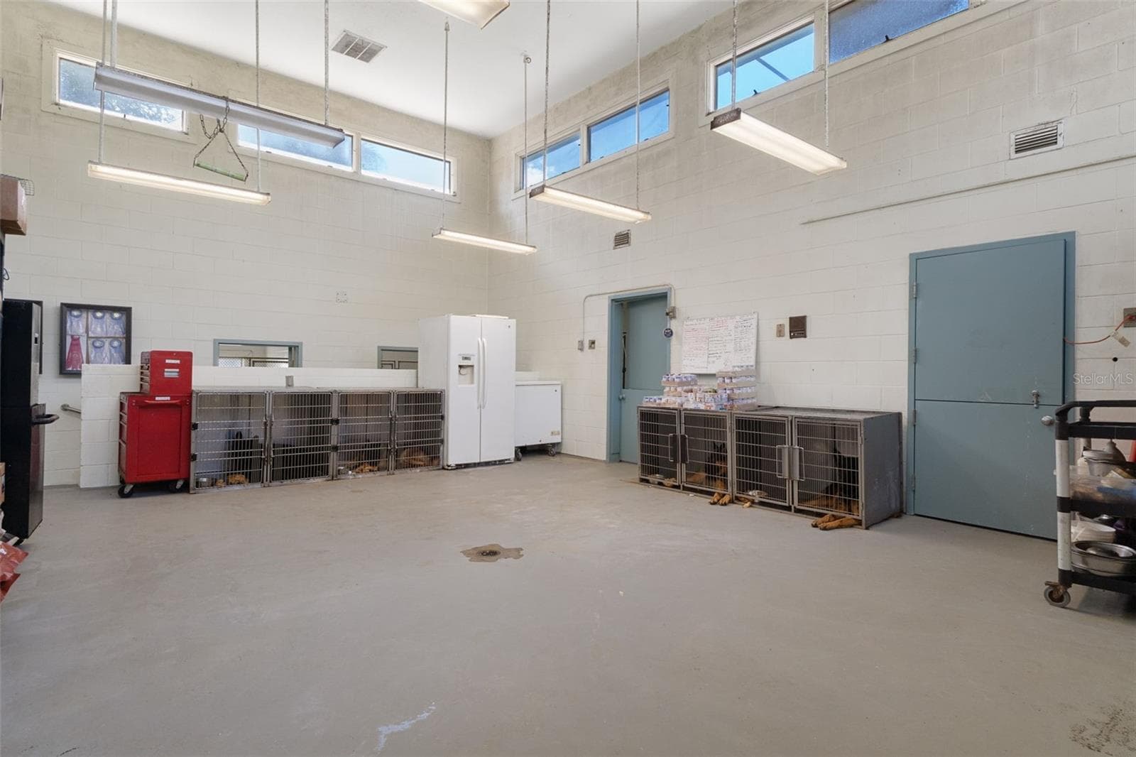 Kennel - 9498 NW 60TH AVE, OCALA