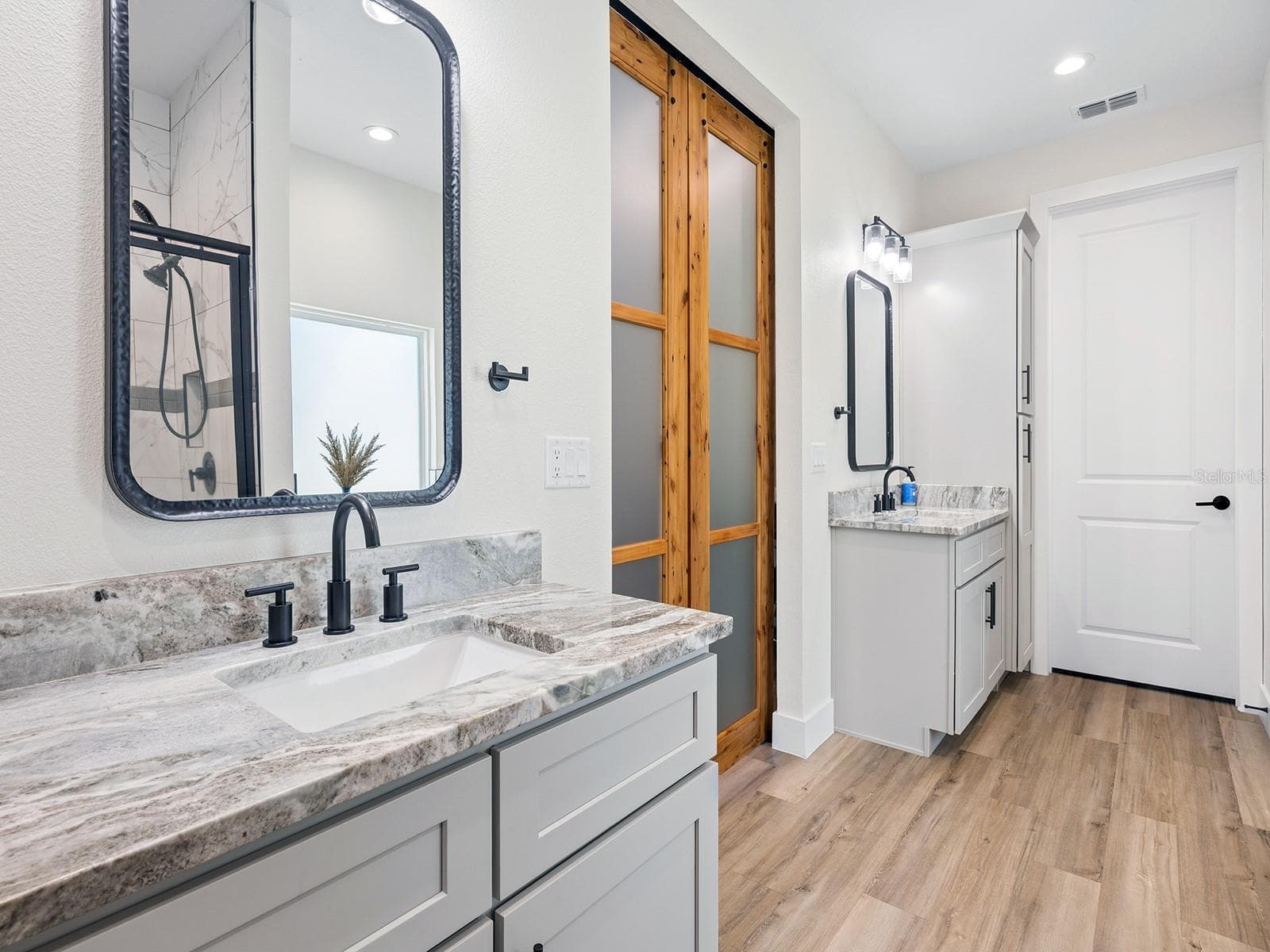 Primary bathroom - 412 SNOW HILL RD, GENEVA
