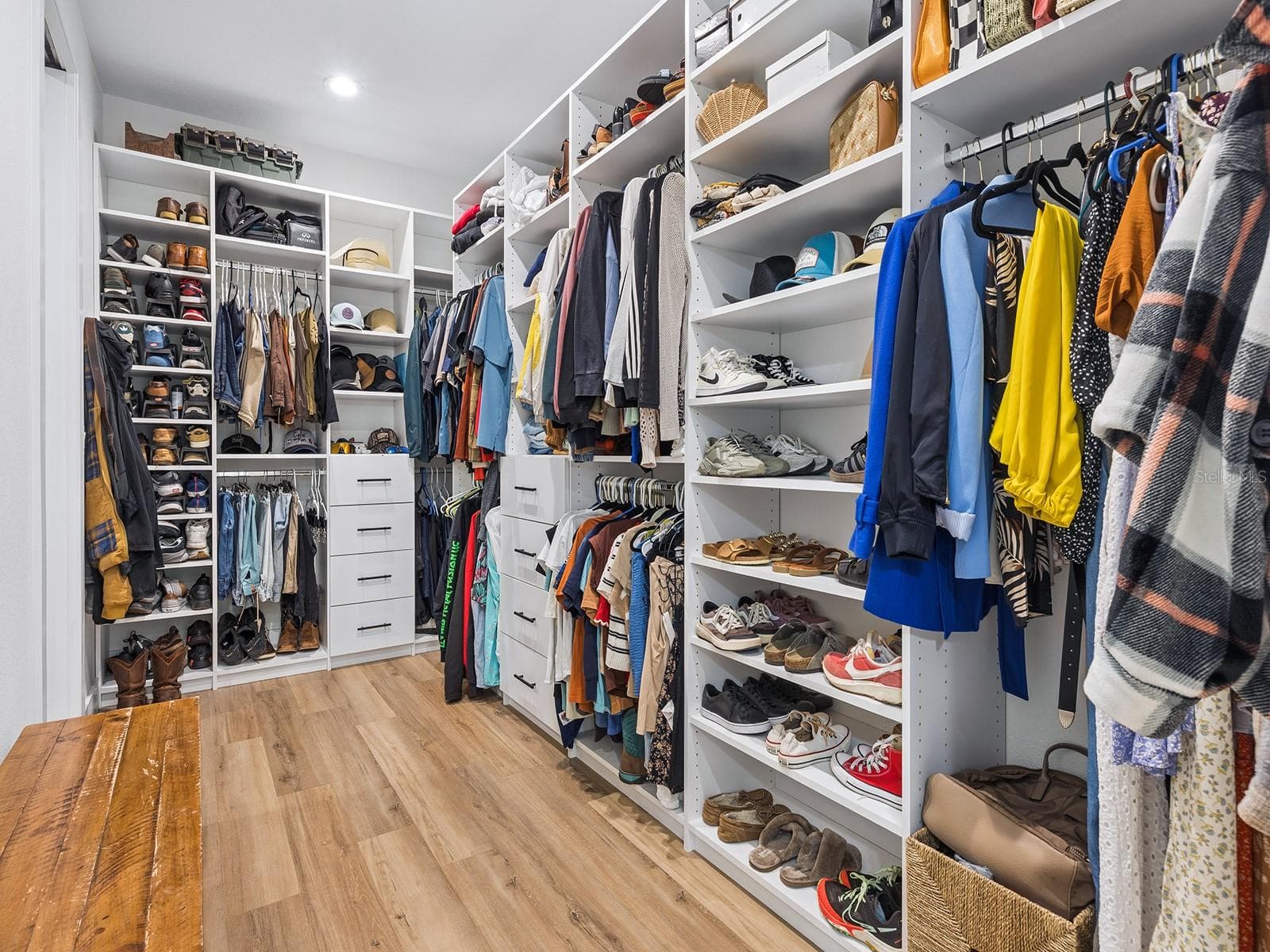 Walk-in primary closet - 412 SNOW HILL RD, GENEVA