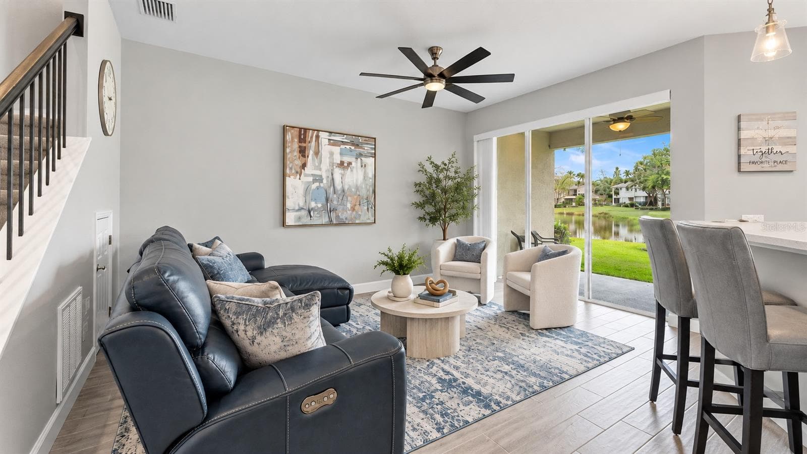 Townhouse at 14454 MIRABELLE VISTA CIR, TAMPA, photo 6 of 53