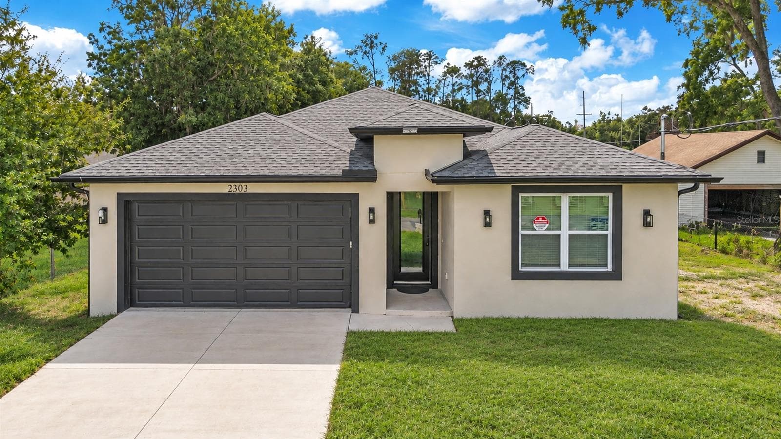 2203 W LOWRY AVE