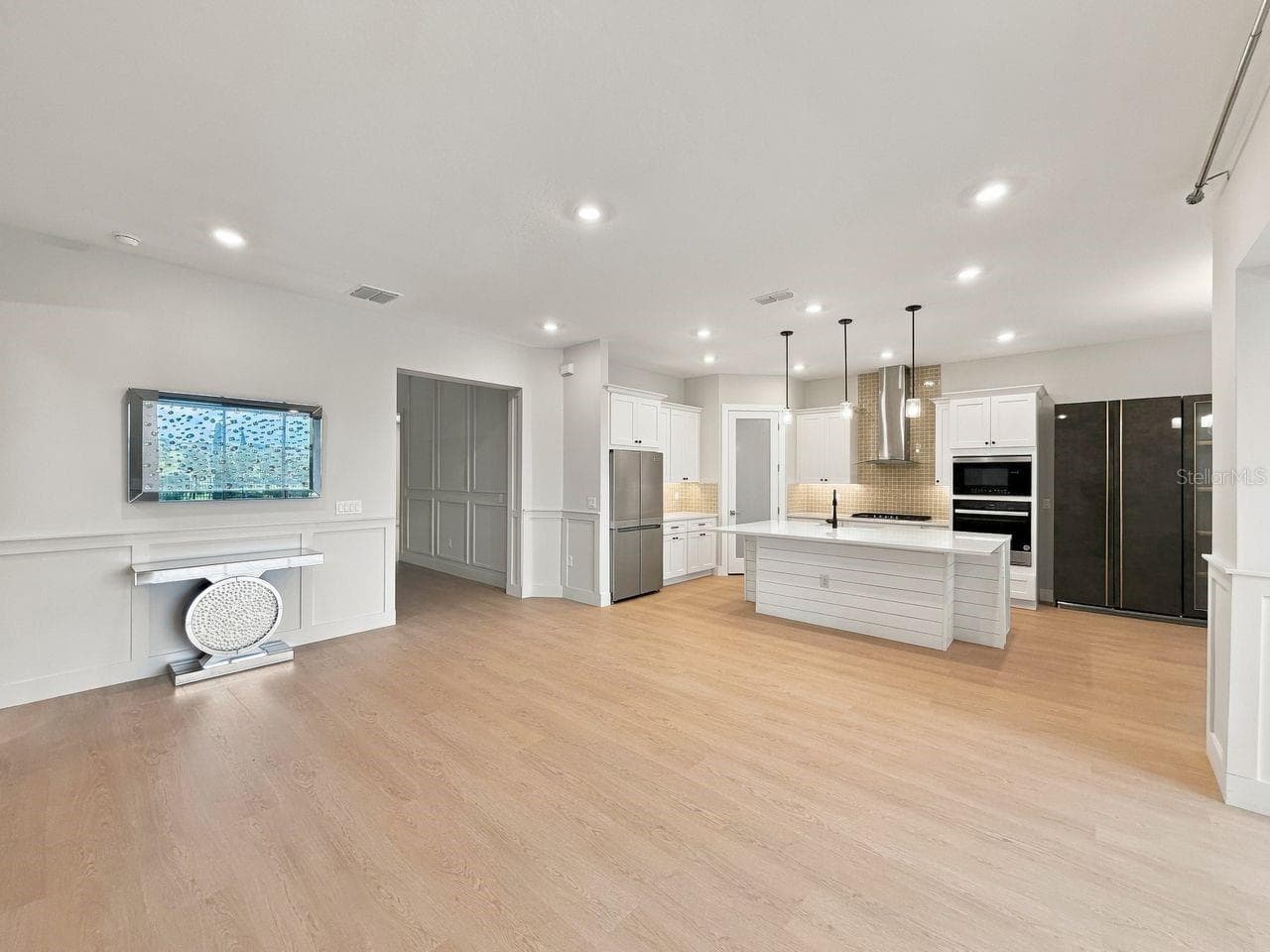 Single Family Residence at 16008 VOLTERRA PT, MONTVERDE, photo 5 of 58
